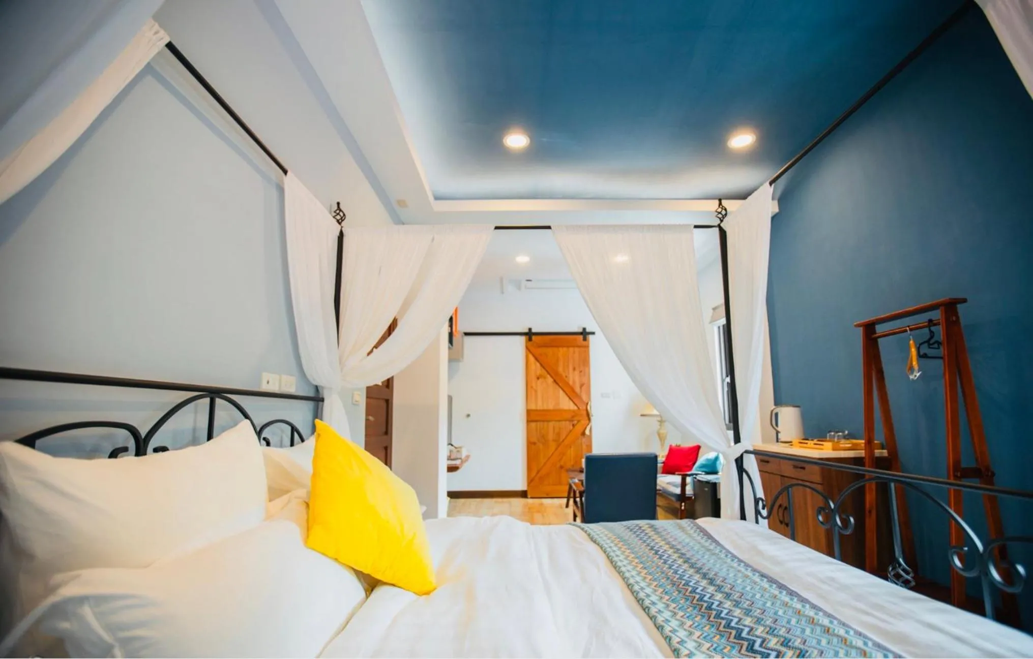 Bed in Na Jie 17
