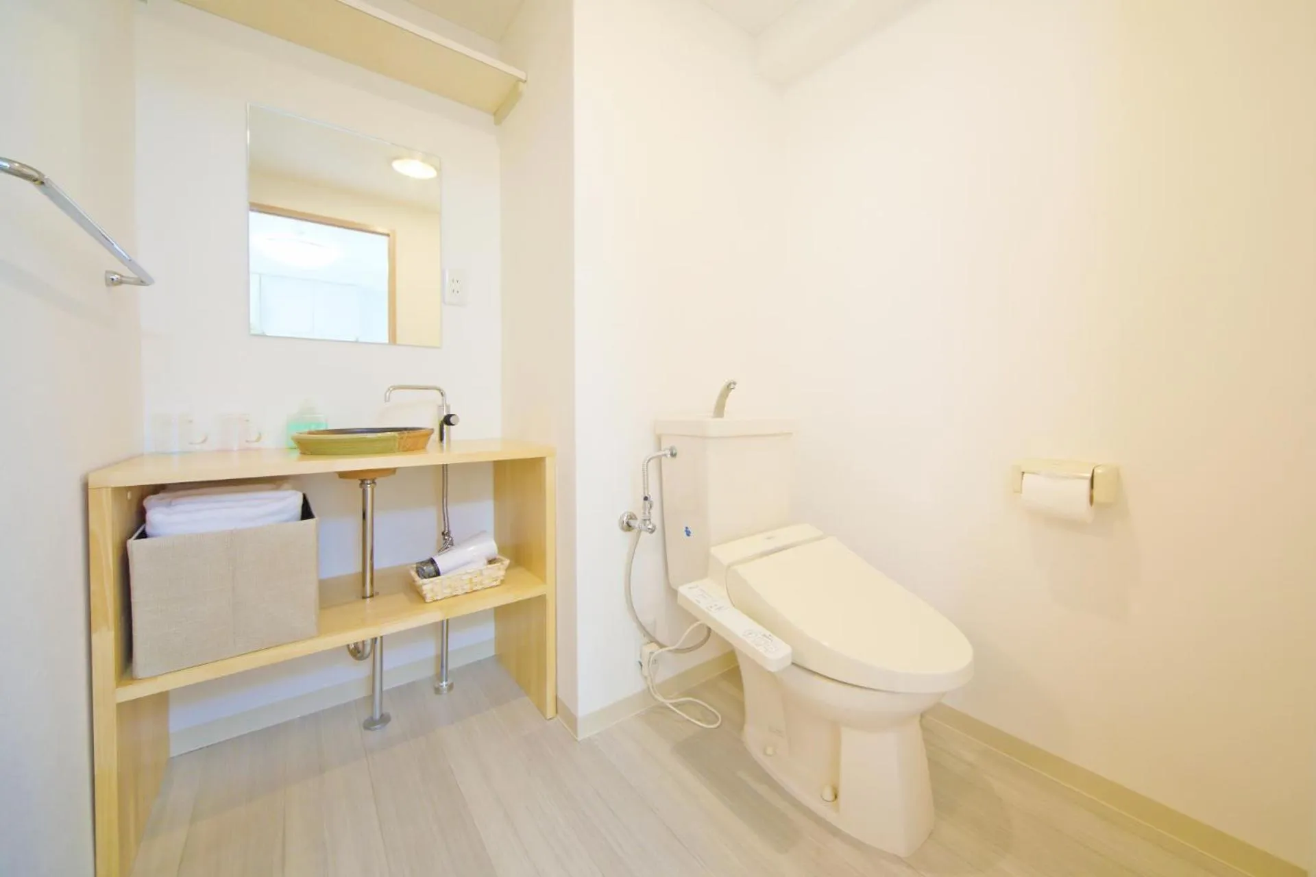 Toilet in Apartment HOTEL KIRO Kyoto STATION