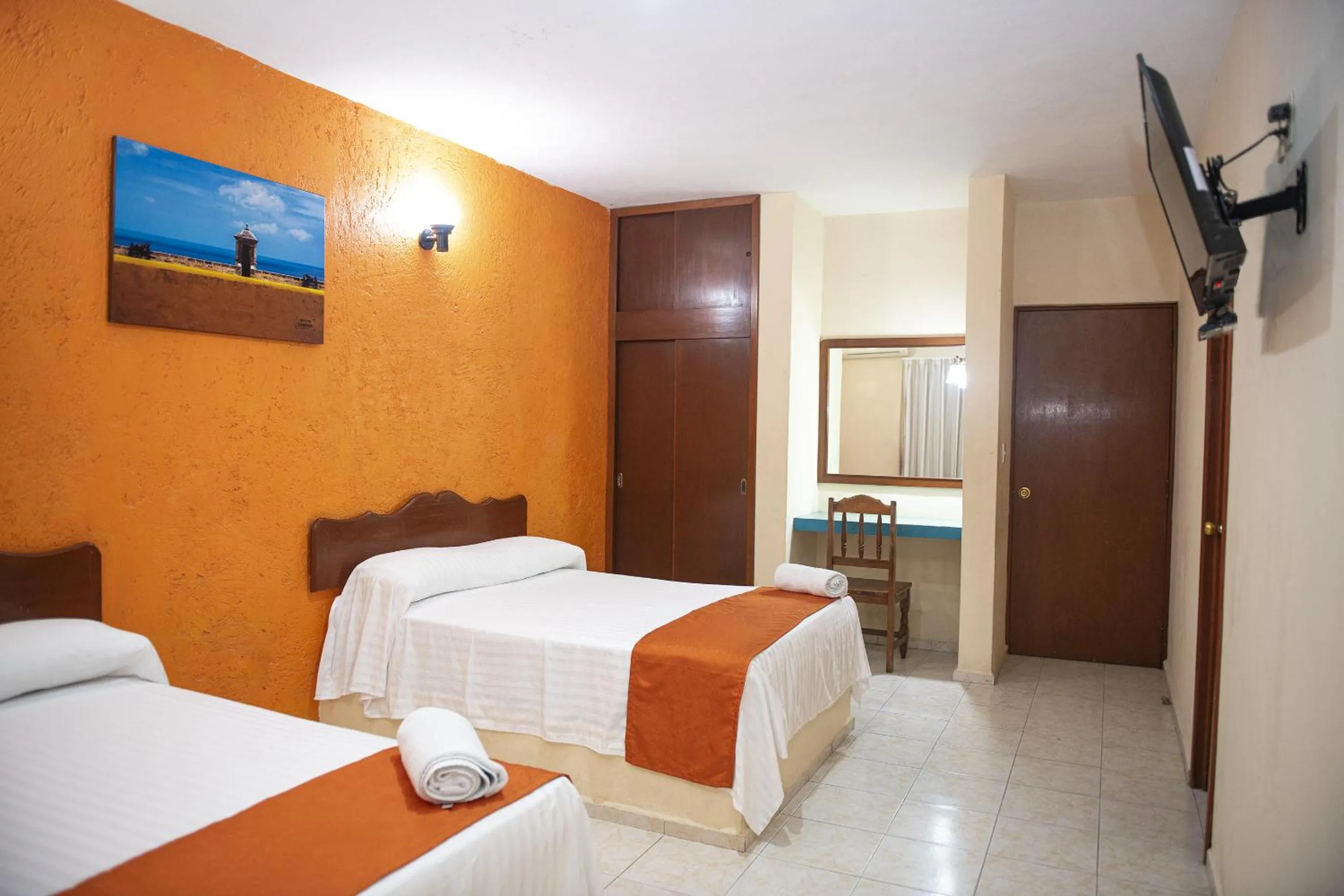 Photo of the whole room, Bed in Hotel Uxulkah