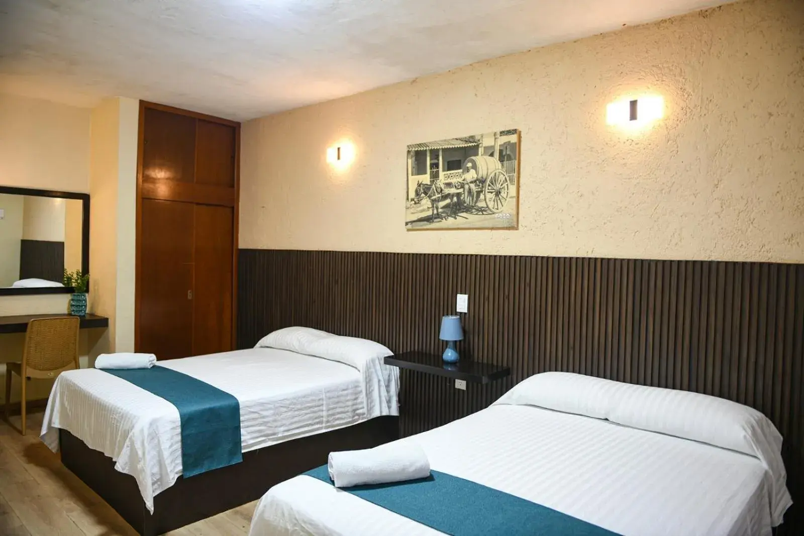 Photo of the whole room, Bed in Hotel Uxulkah Photo of the whole room, Bed in Hotel Uxulkah