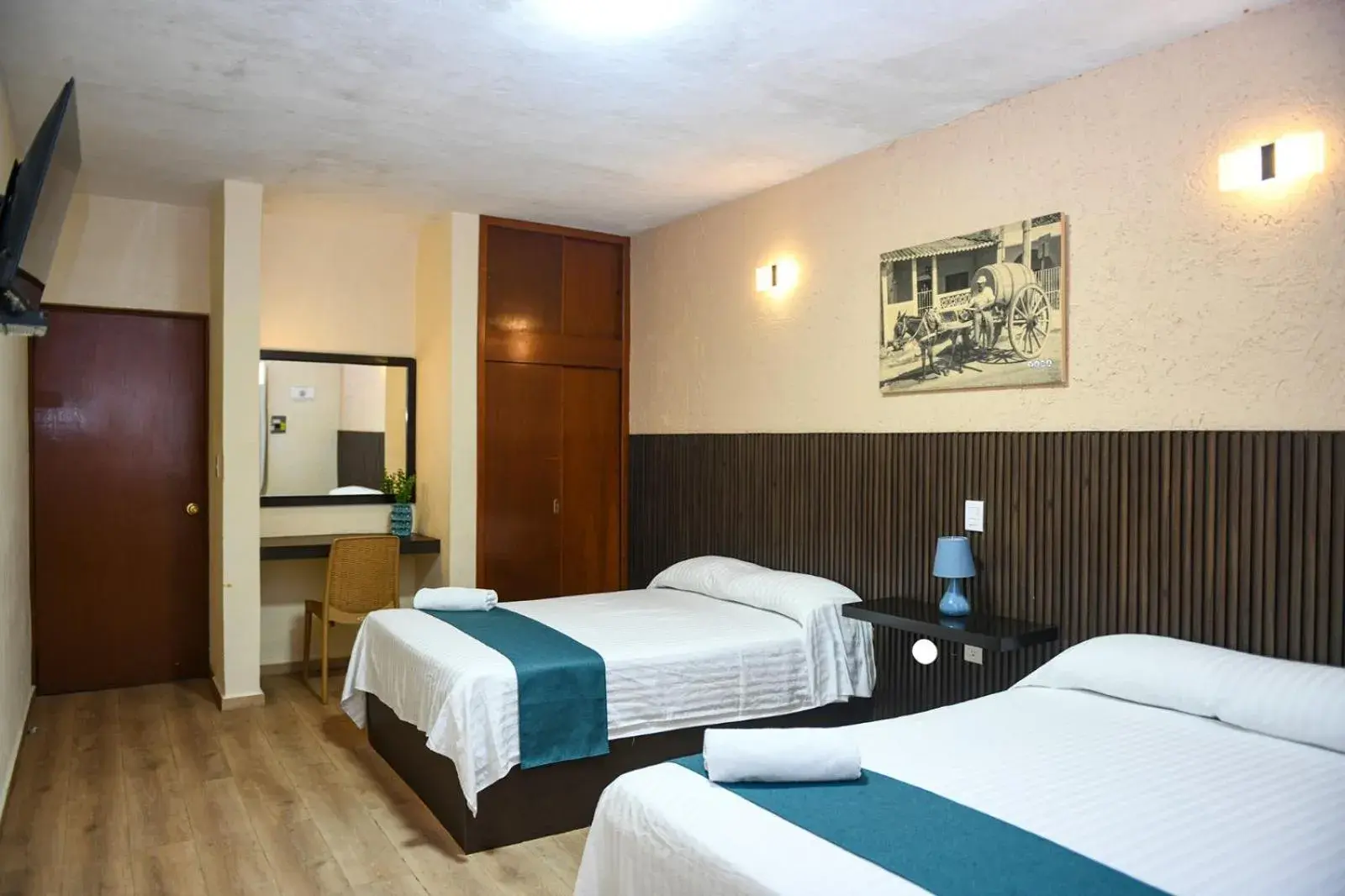 Bedroom, Bed in Hotel Uxulkah Bedroom, Bed in Hotel Uxulkah