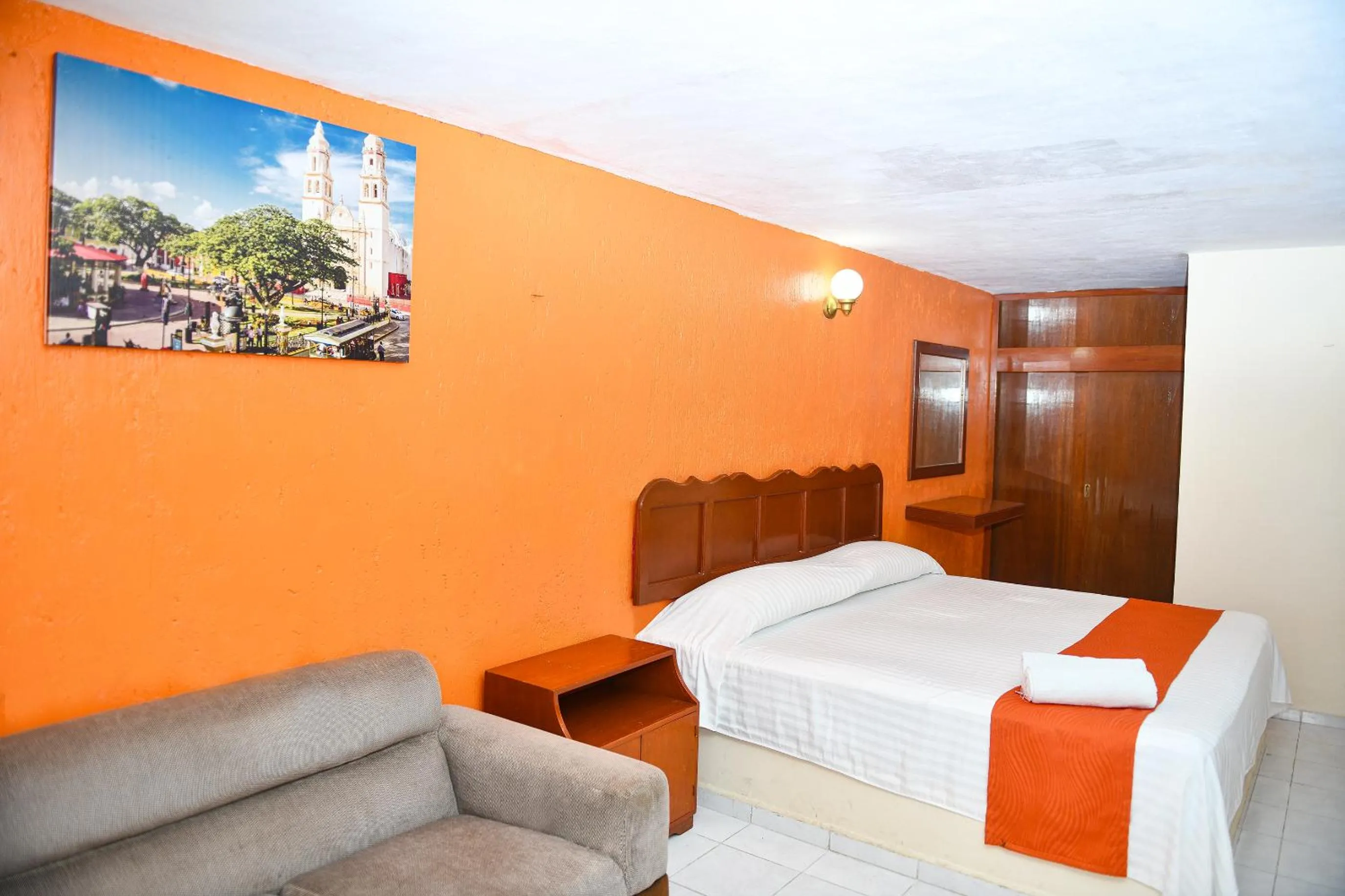 Photo of the whole room, Bed in Hotel Uxulkah