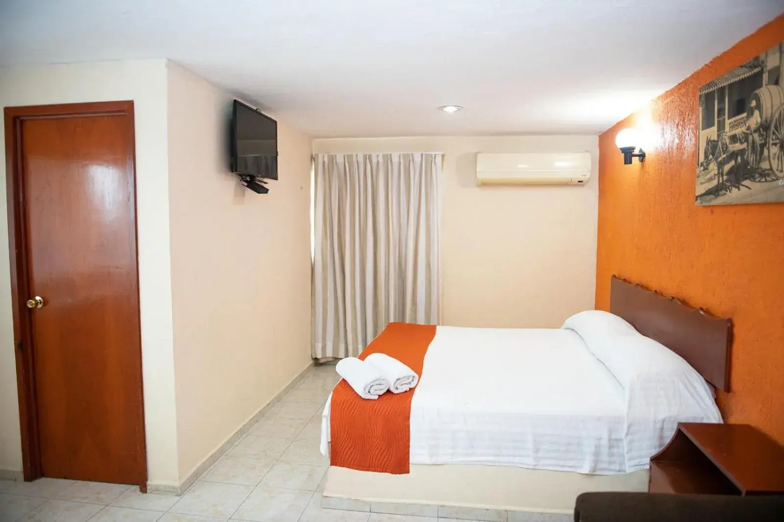 Bed in Hotel Uxulkah Bed in Hotel Uxulkah