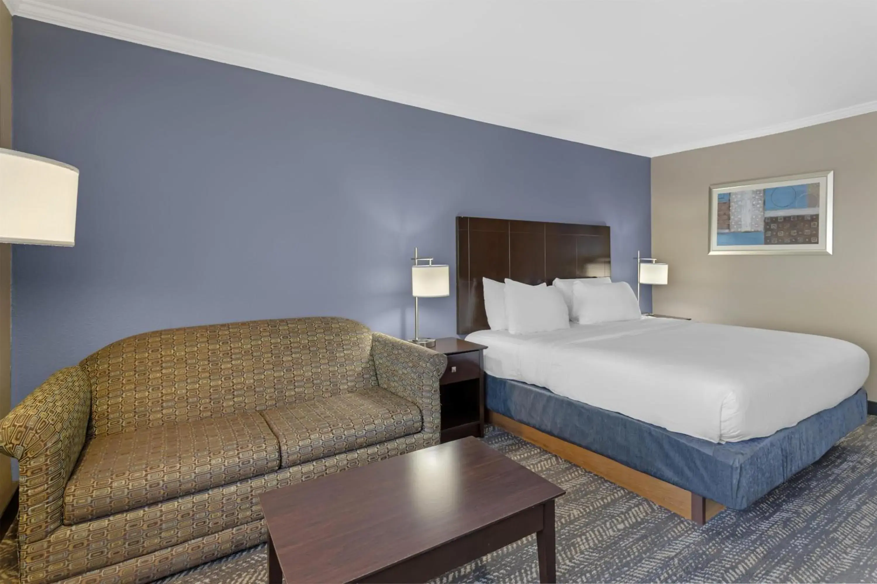 Bedroom, Bed in Best Western Natchitoches Inn Bedroom, Bed in Best Western Natchitoches Inn