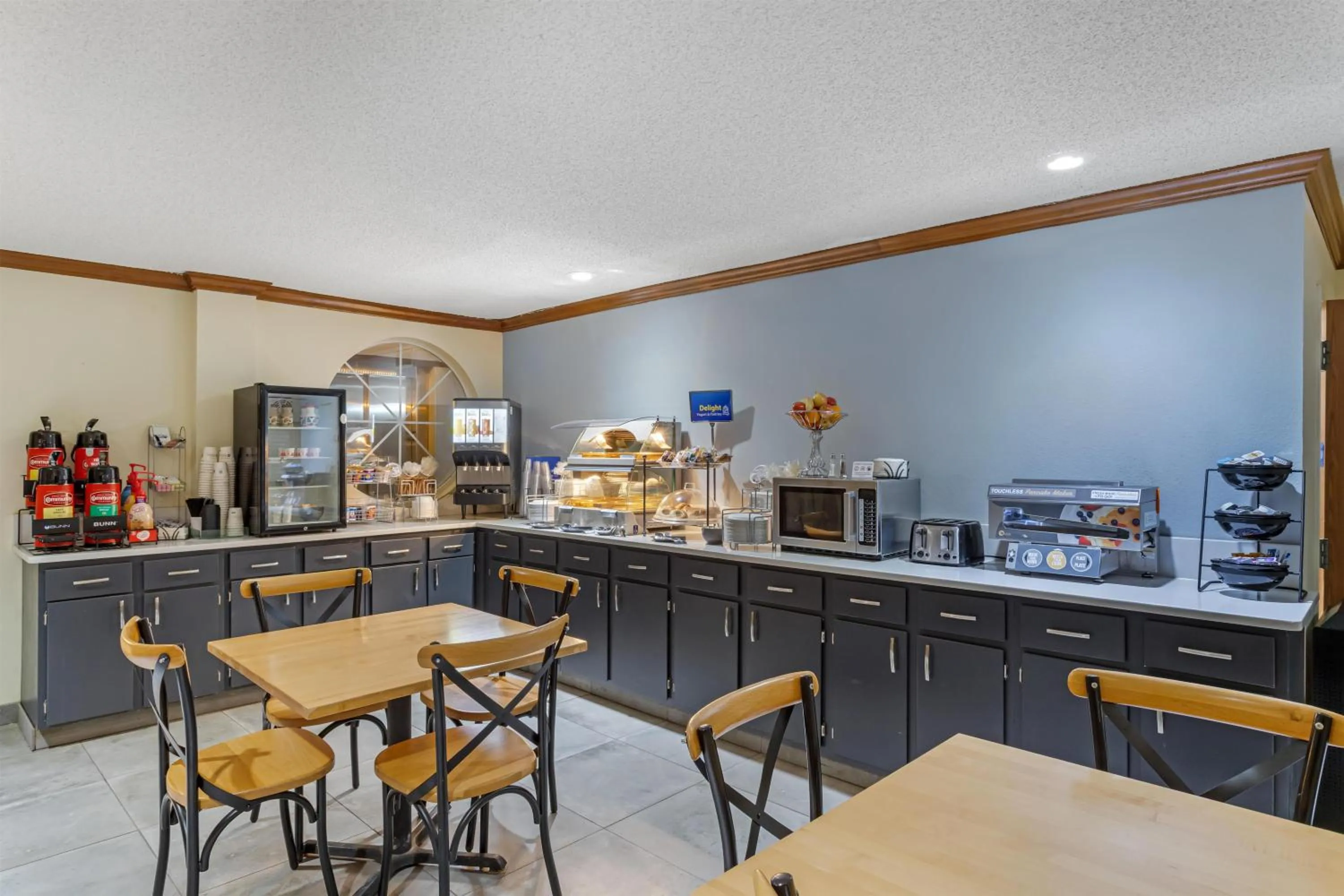 Breakfast in Best Western Natchitoches Inn