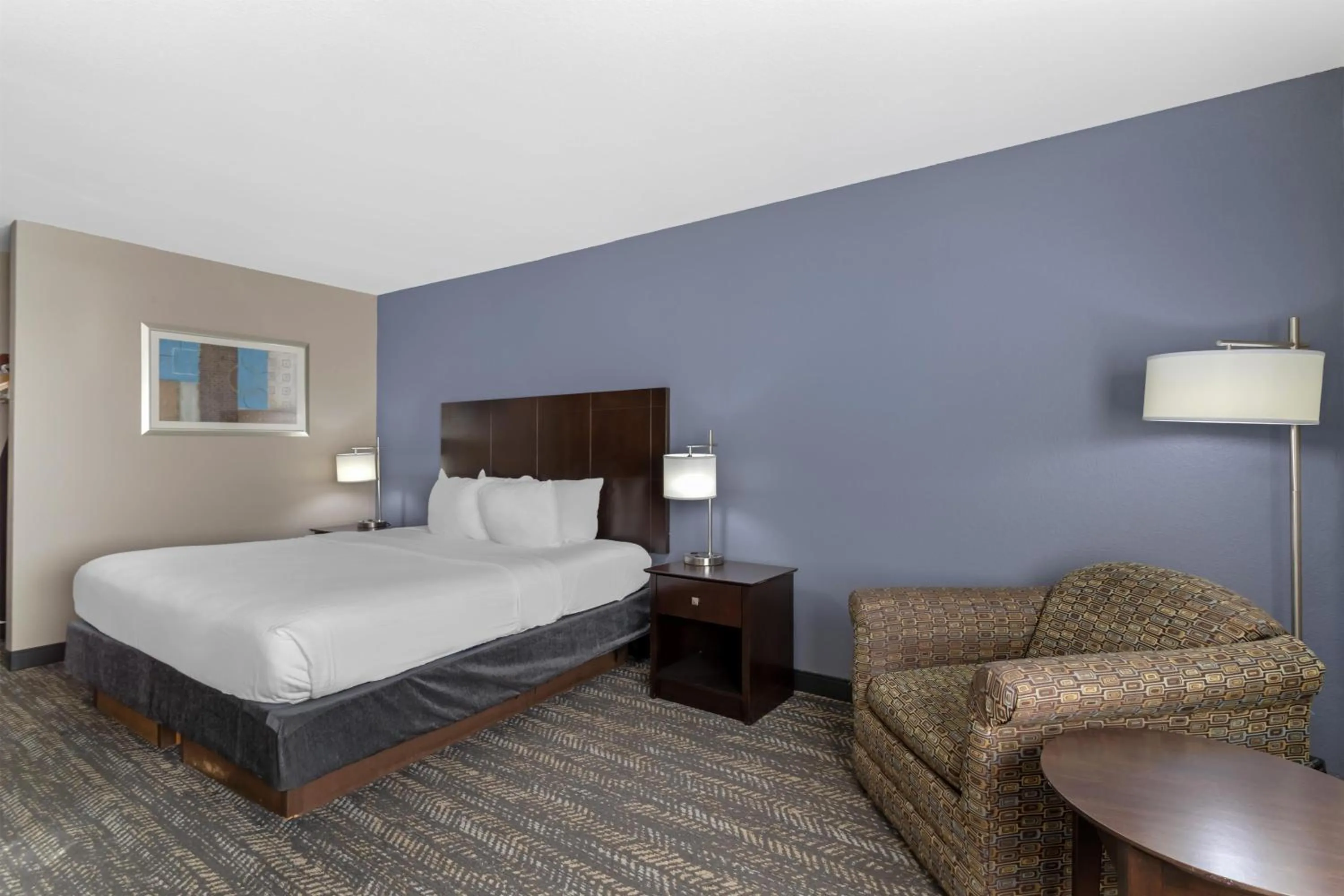 Bedroom, Bed in Best Western Natchitoches Inn