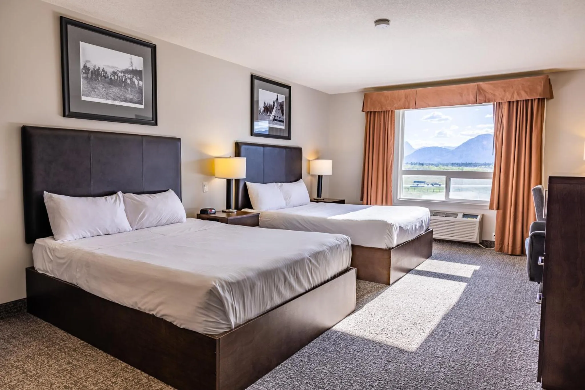 Bedroom, Bed in Stoney Nakoda Resort & Casino