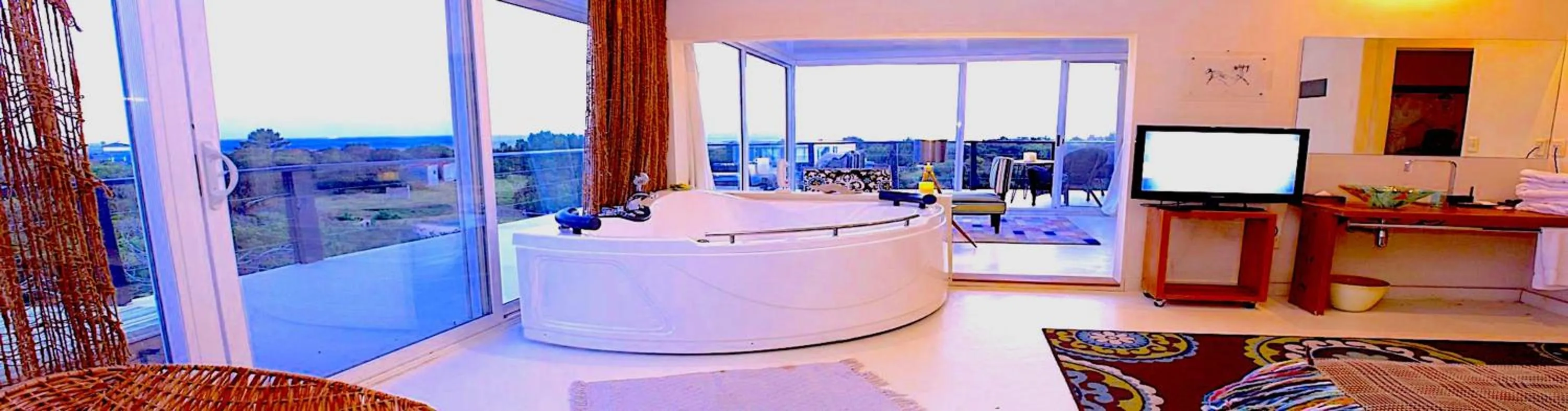 Photo of the whole room in La Viuda de José Ignacio