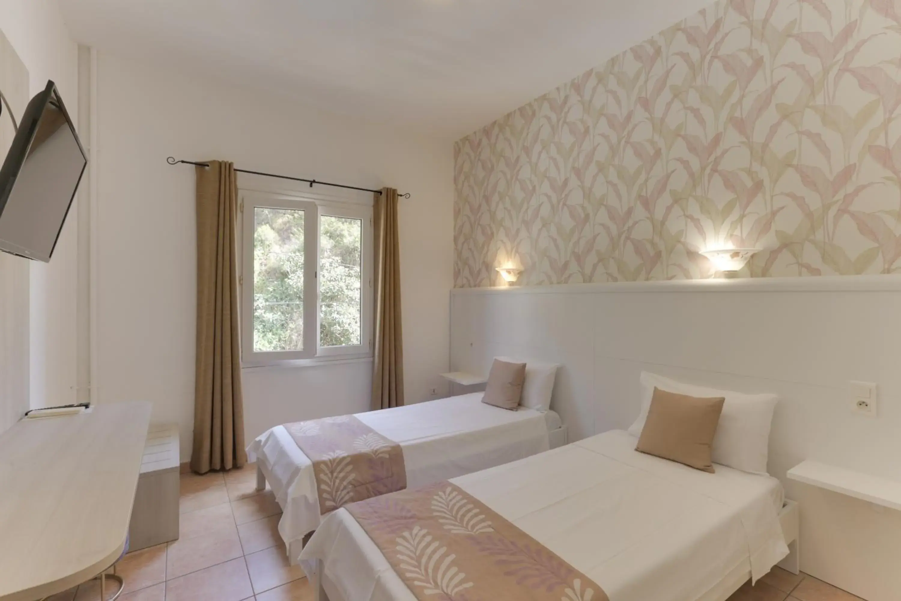 Twin Room in Hotel des Etrangers Twin Room in Hotel des Etrangers
