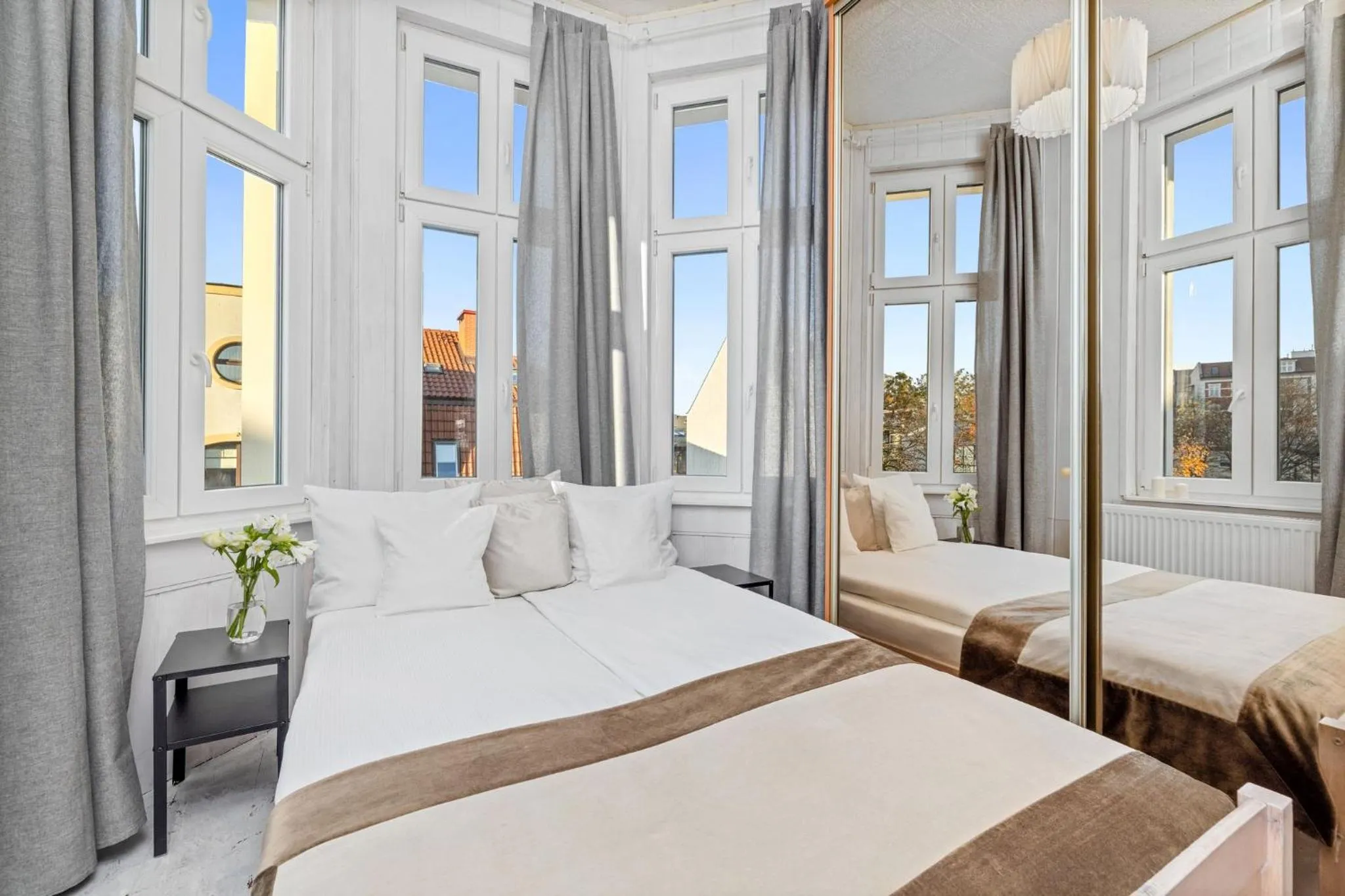 Bedroom, Bed in Riviera Residence Apartments