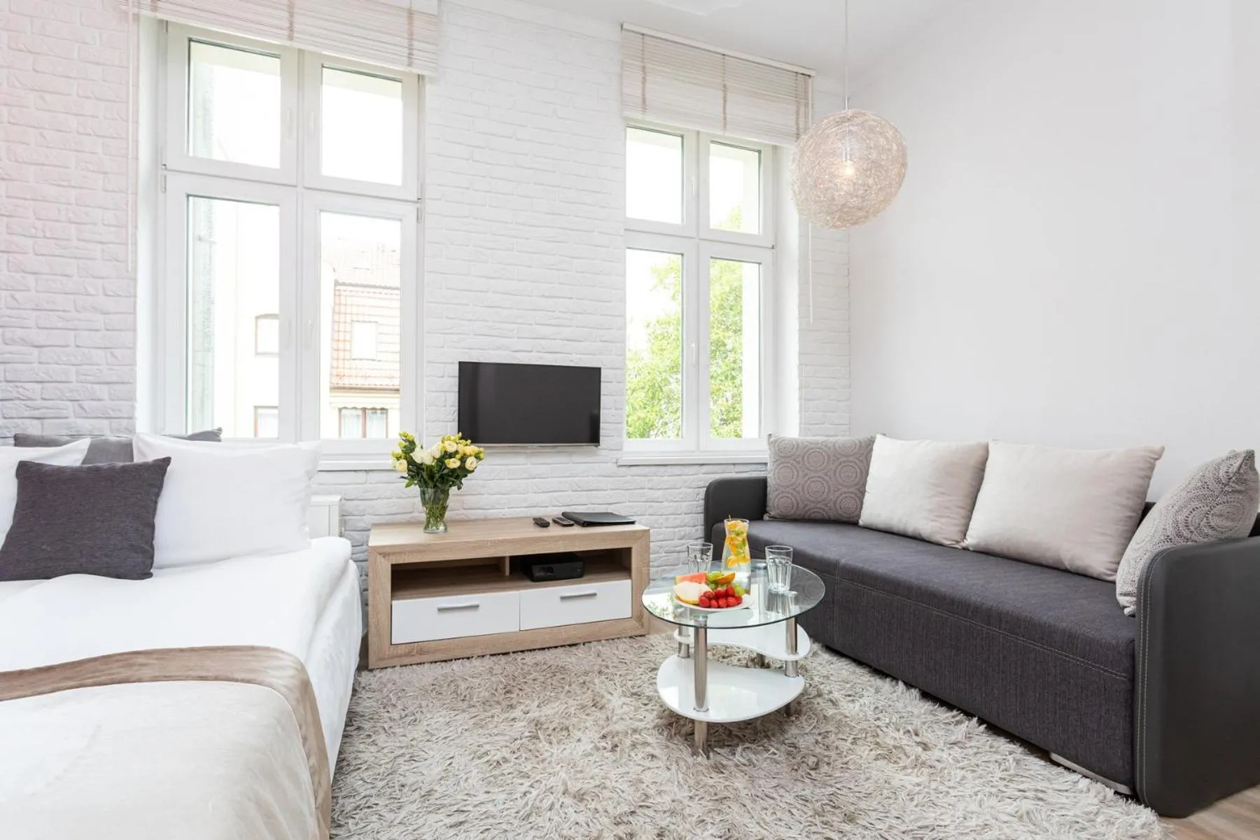 Living room in Riviera Residence Apartments