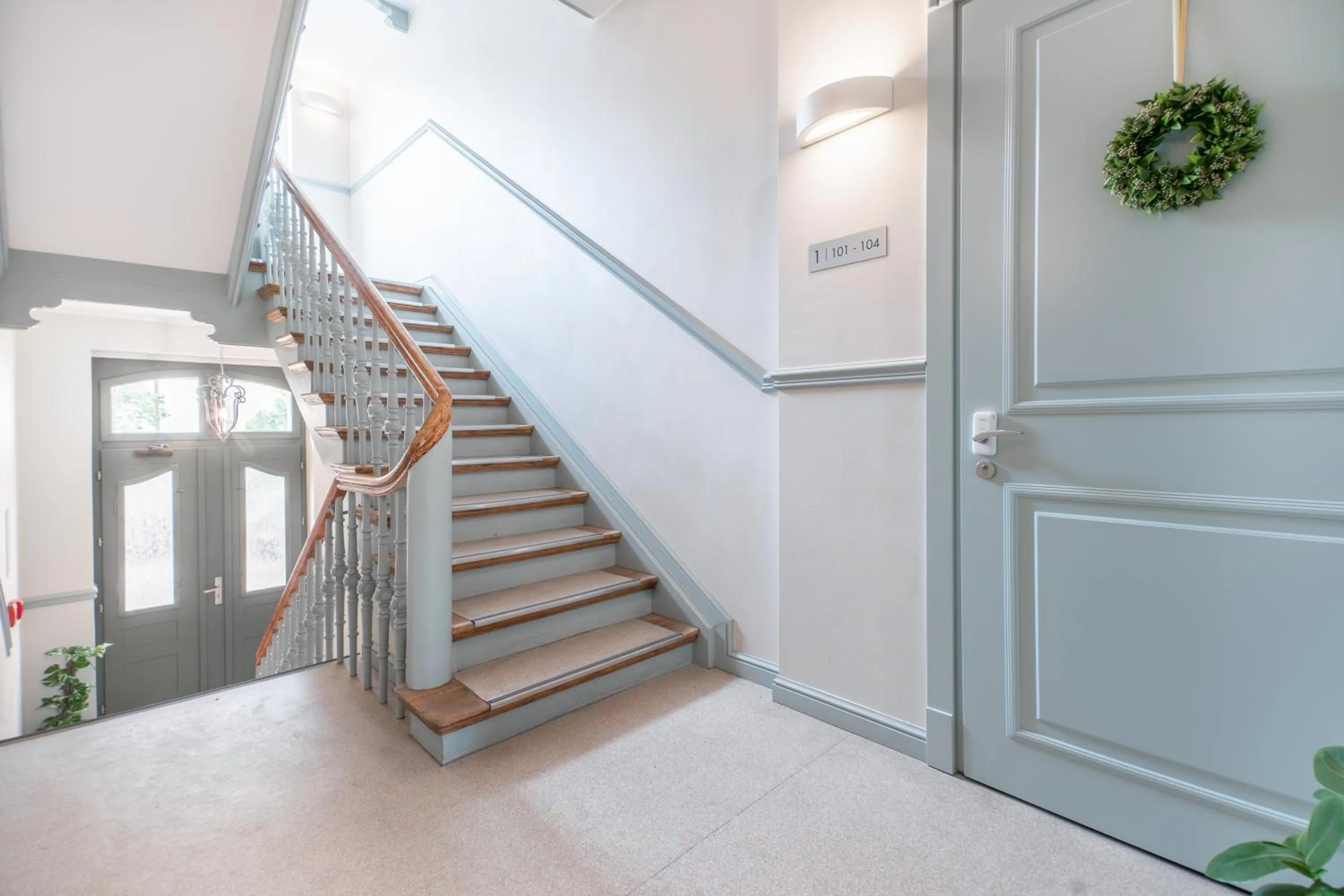 Property building in Riviera Residence Apartments