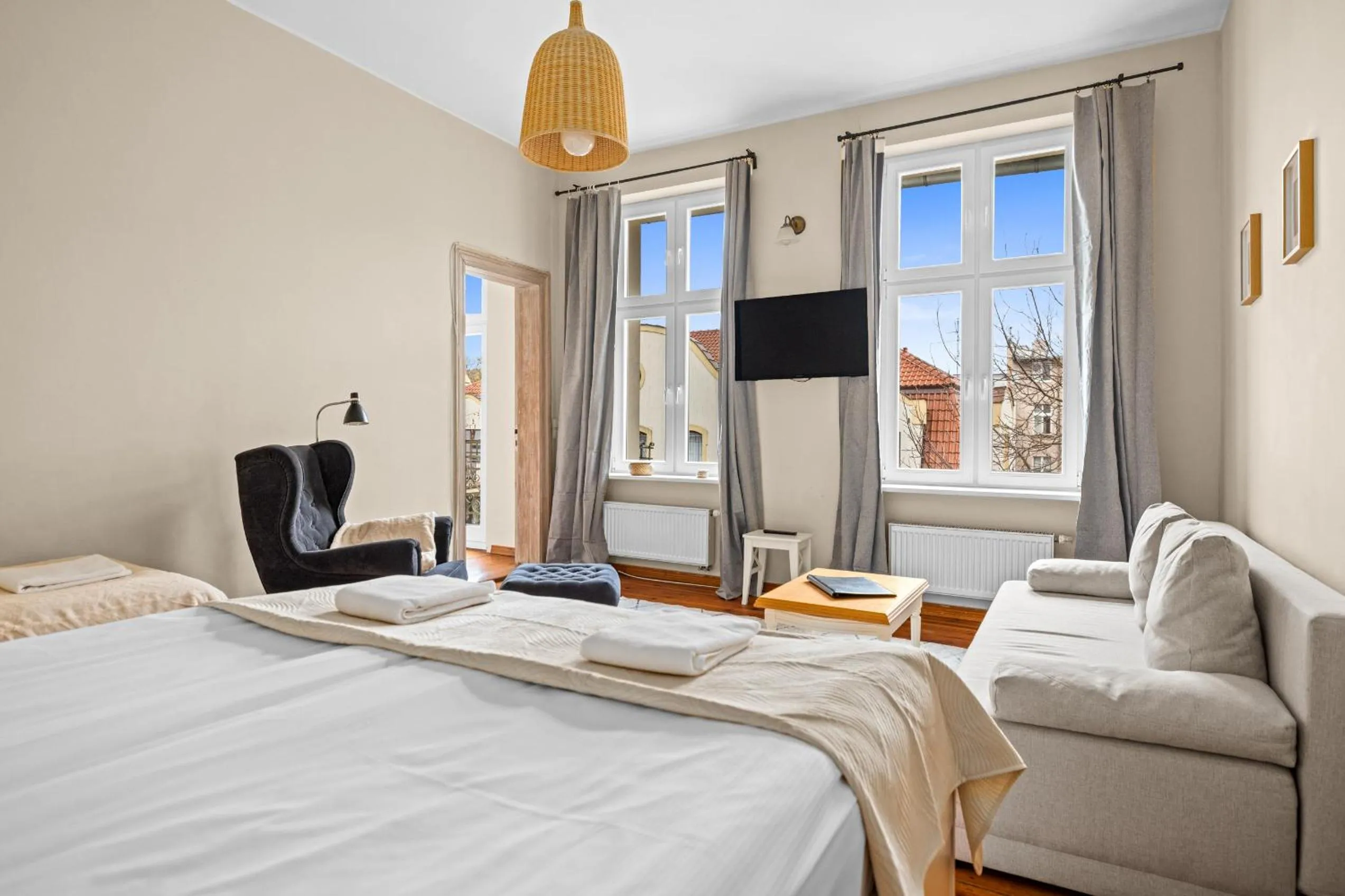 Bed in Riviera Residence Apartments