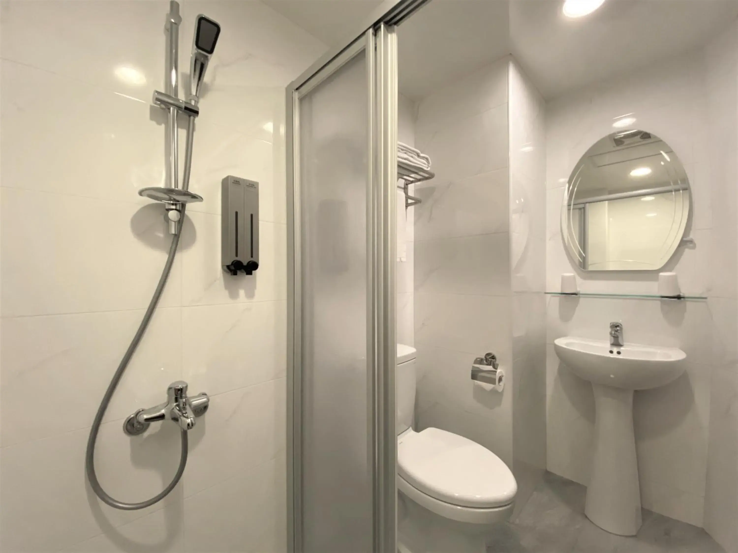Shower, Bathroom in Chair Man Hotel