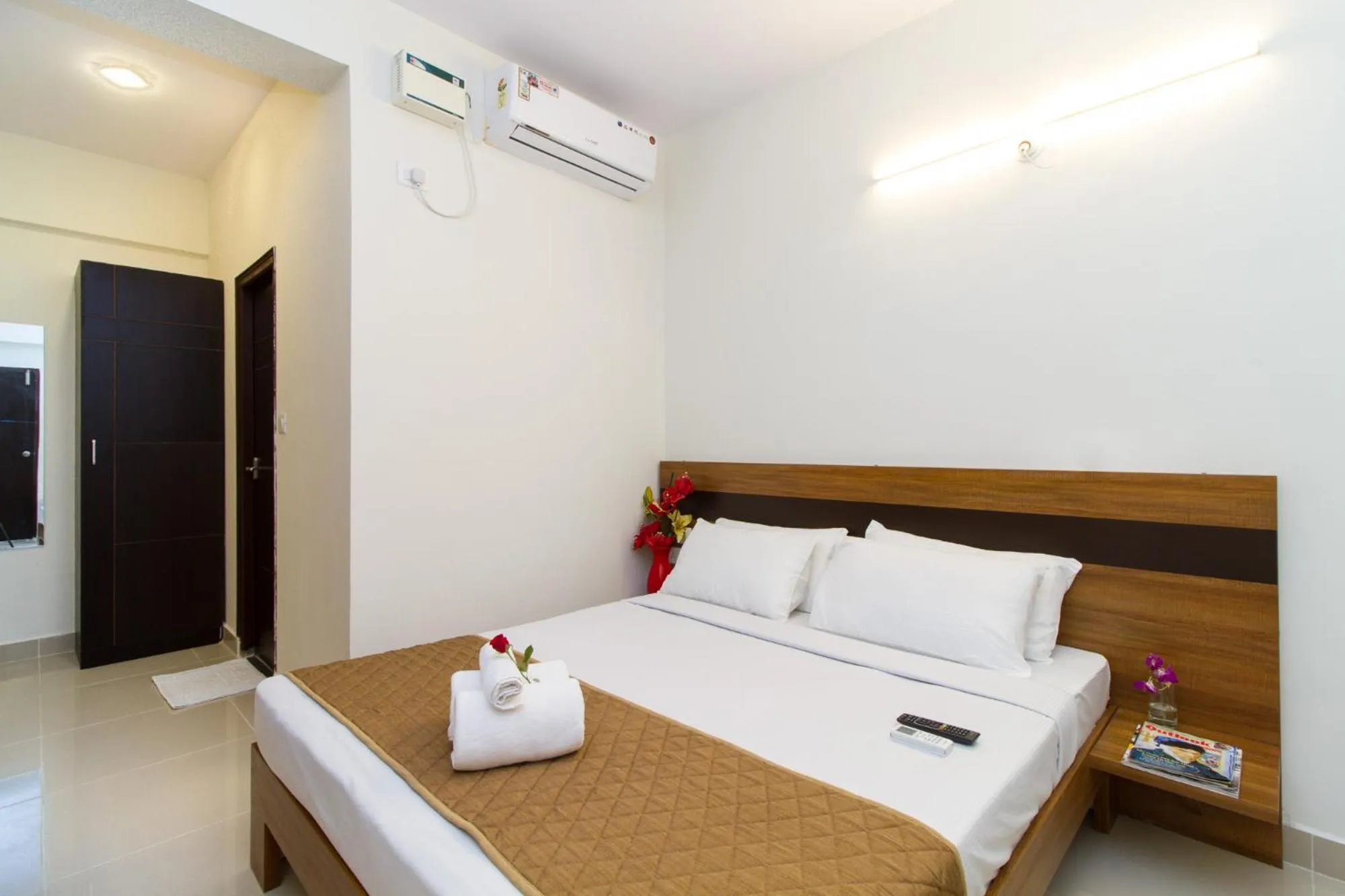 Bed in Sanctum Suites Whitefield Bangalore