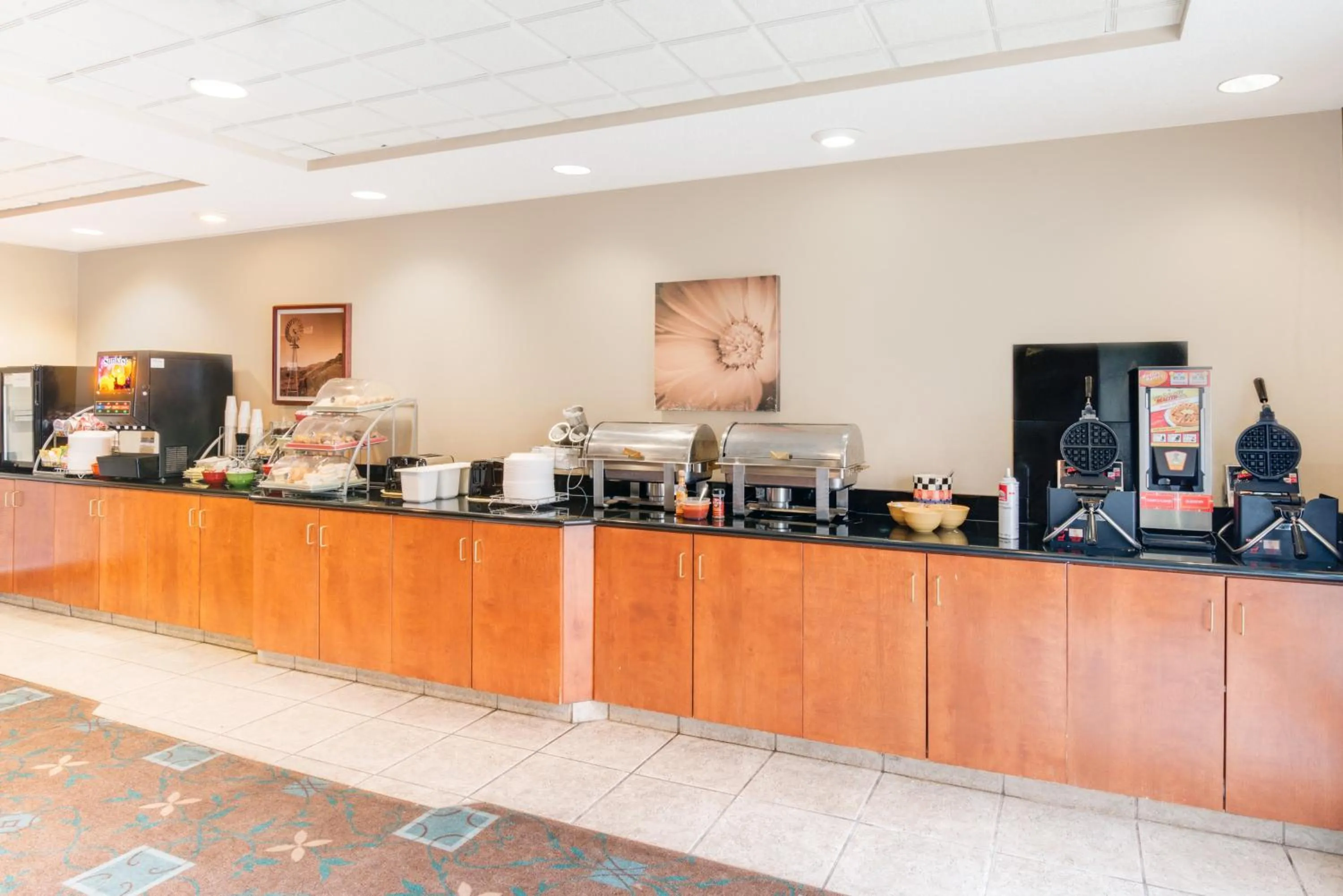 Breakfast in Wingate by Wyndham Gillette