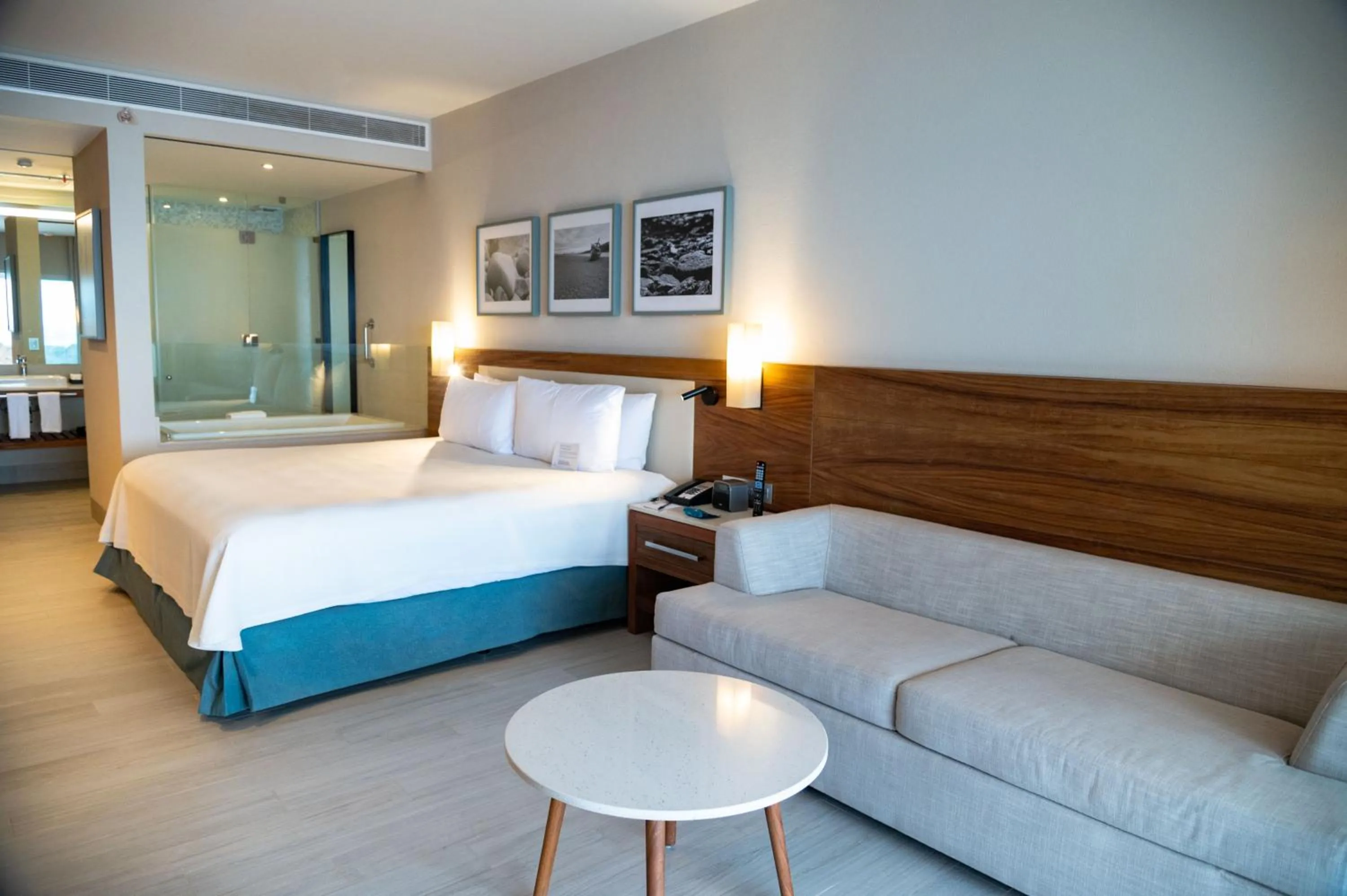 Bed in Emporio Cancun - Buy All Inclusive Option