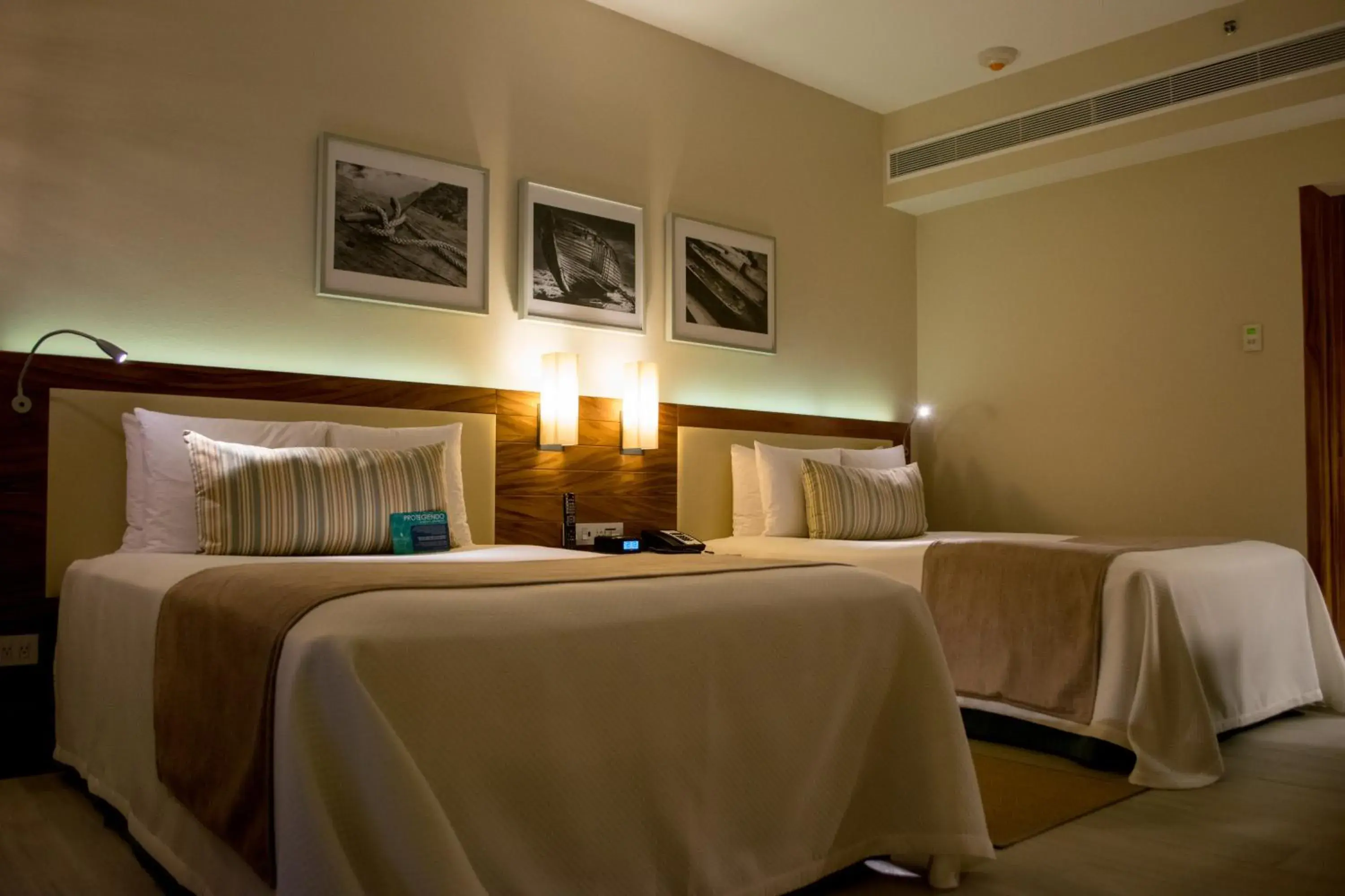 Bed in Emporio Cancun - Buy All Inclusive Option Bed in Emporio Cancun - Buy All Inclusive Option