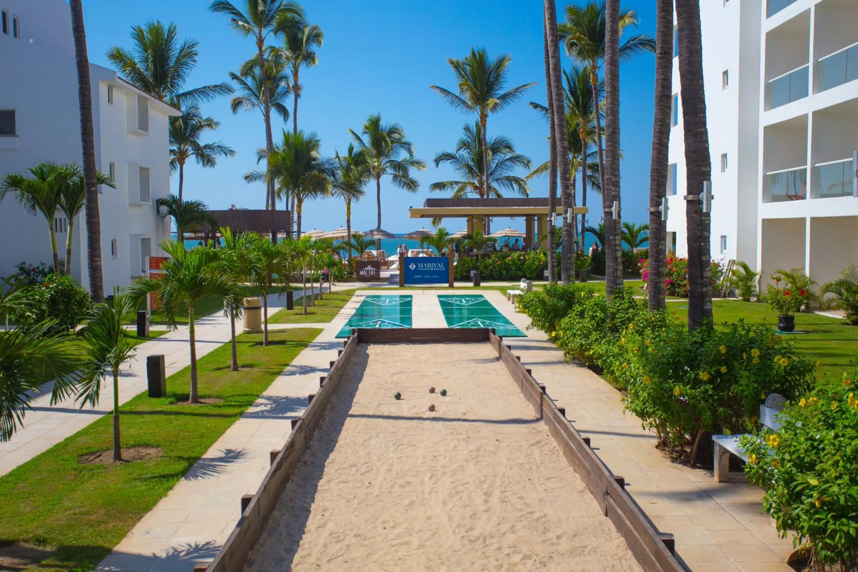 Entertainment in Marival Emotions Resort & Suites Riviera Nayarit by Mercure