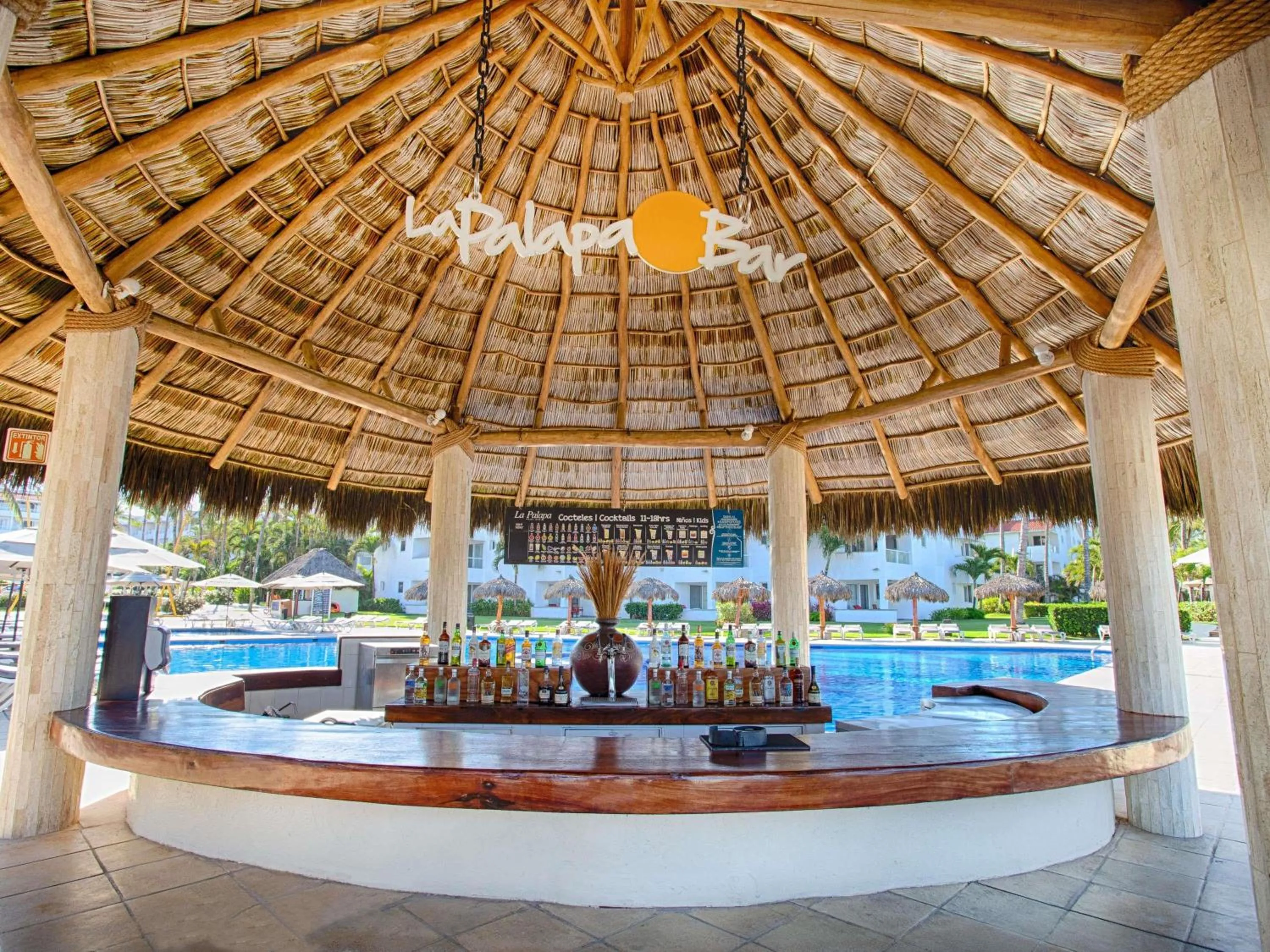 Lounge or bar in Marival Emotions Resort & Suites Riviera Nayarit by Mercure