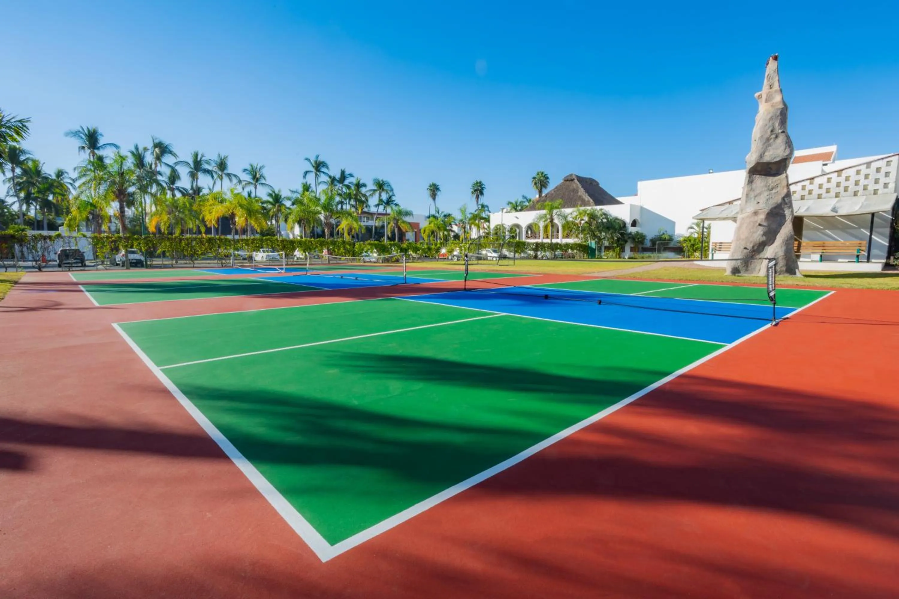 Day in Marival Emotions Resort & Suites Riviera Nayarit by Mercure