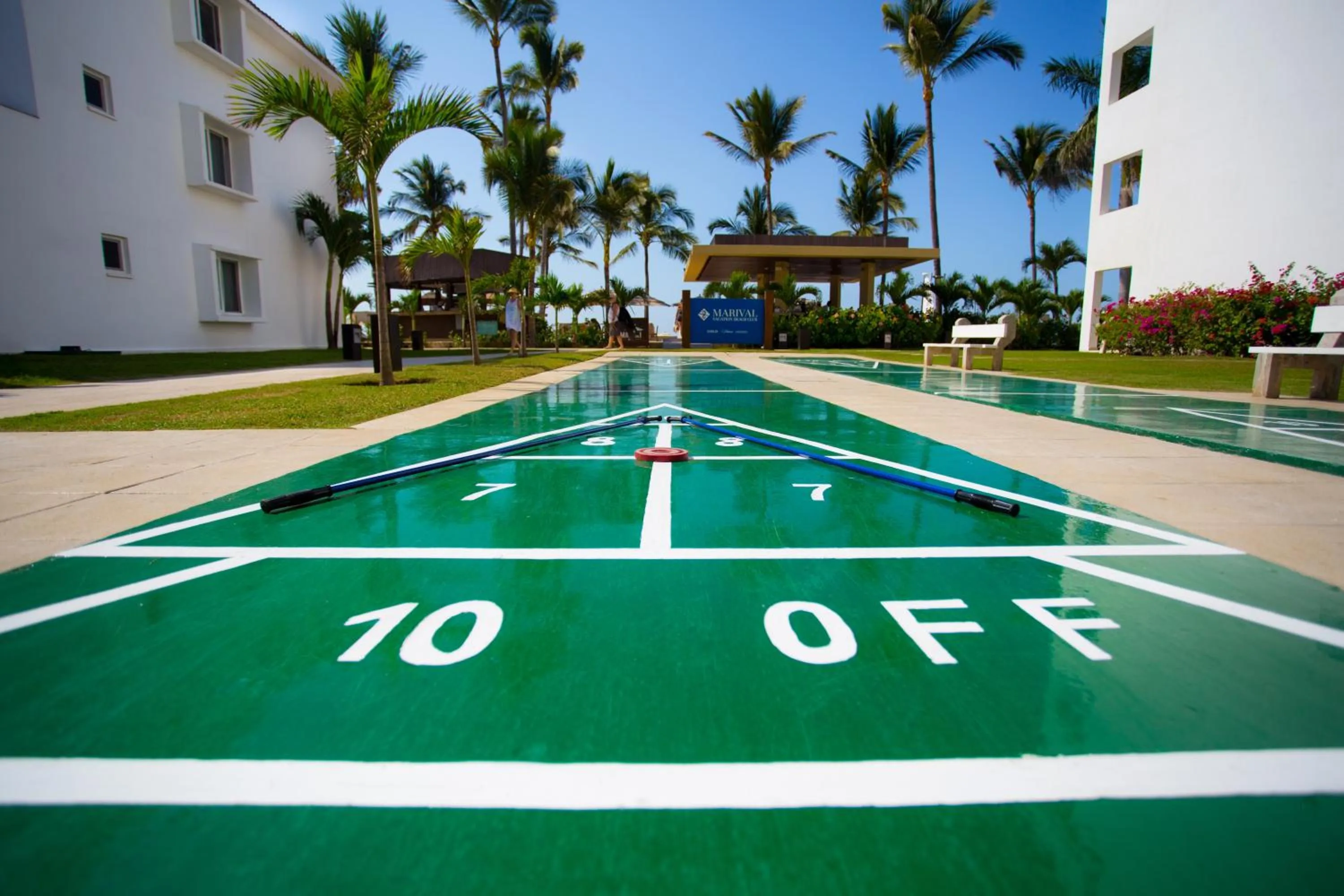 Entertainment in Marival Emotions Resort & Suites Riviera Nayarit by Mercure