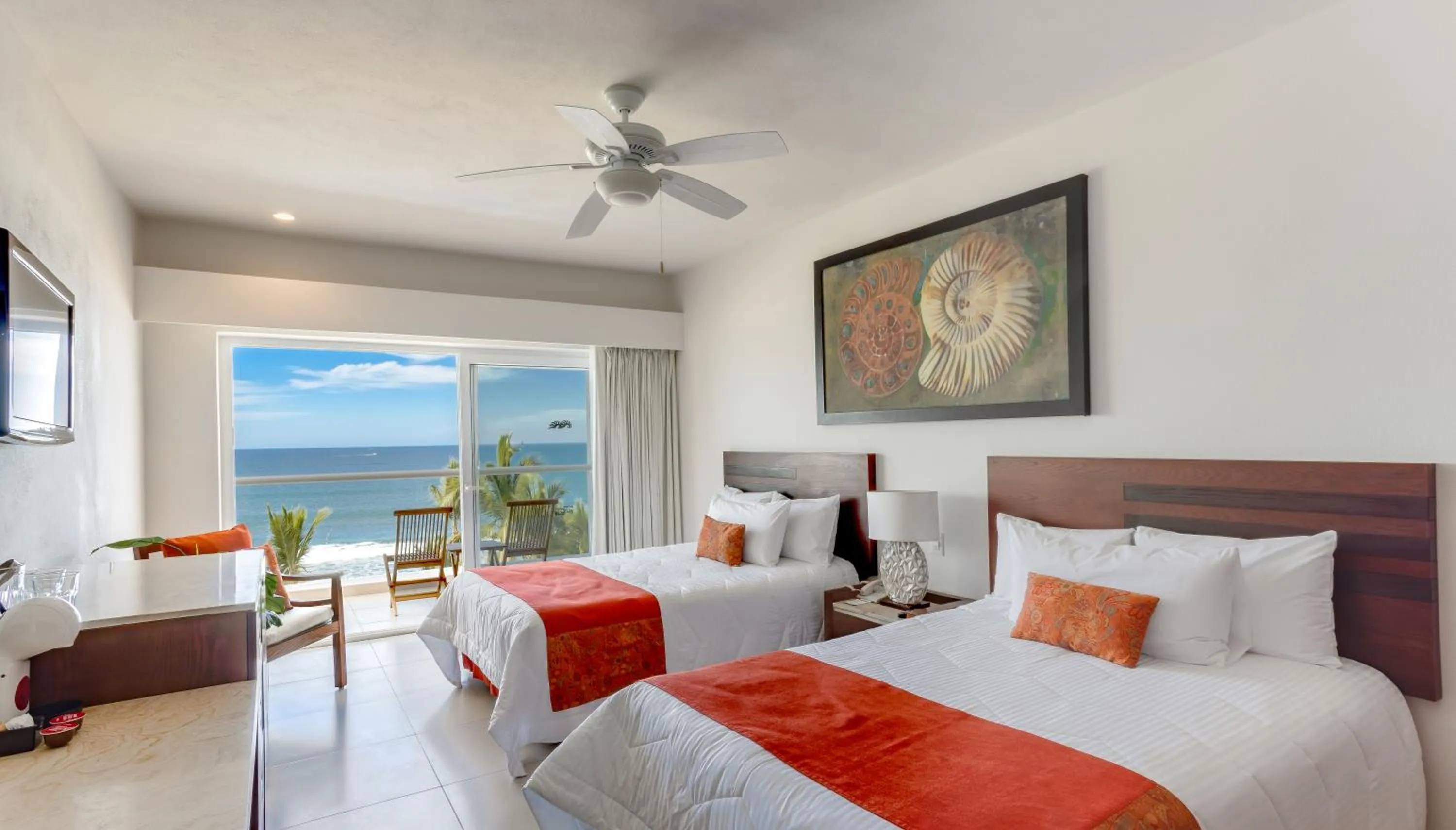 Bed in Marival Emotions Resort & Suites Riviera Nayarit by Mercure