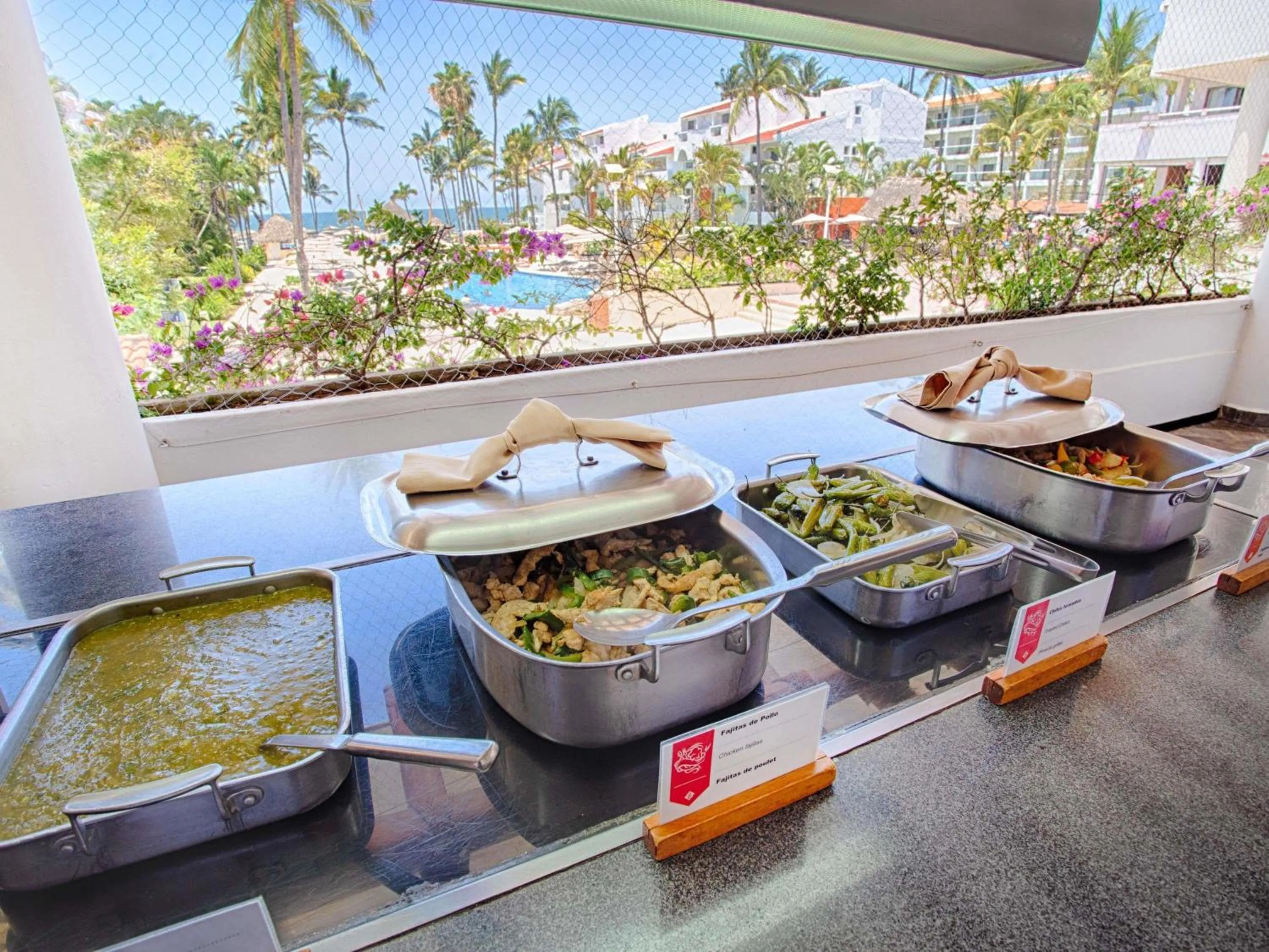 Restaurant/places to eat in Marival Emotions Resort & Suites Riviera Nayarit by Mercure