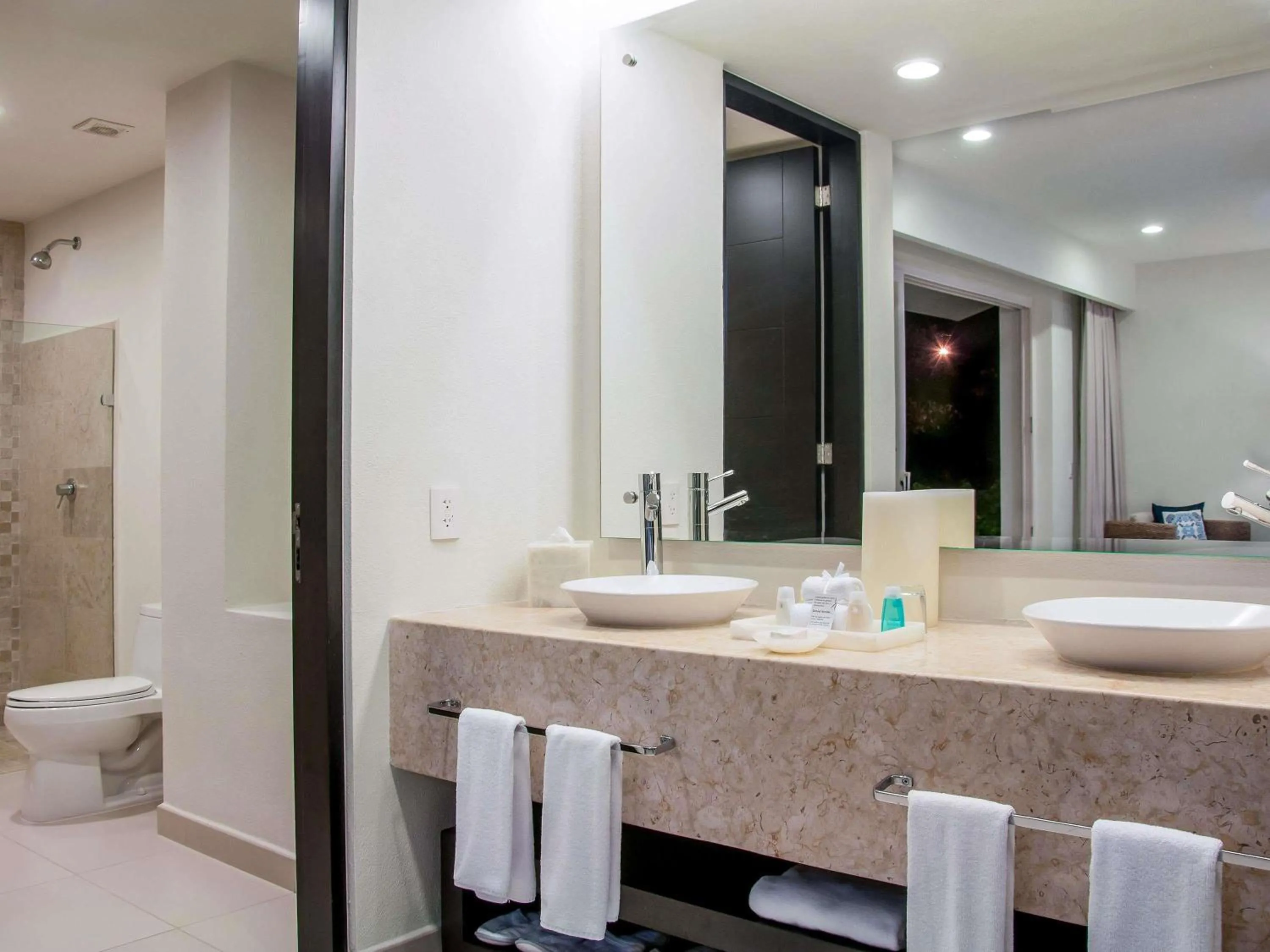 Bedroom in Marival Distinct All-Suites & World Spa - Handwritten Collection