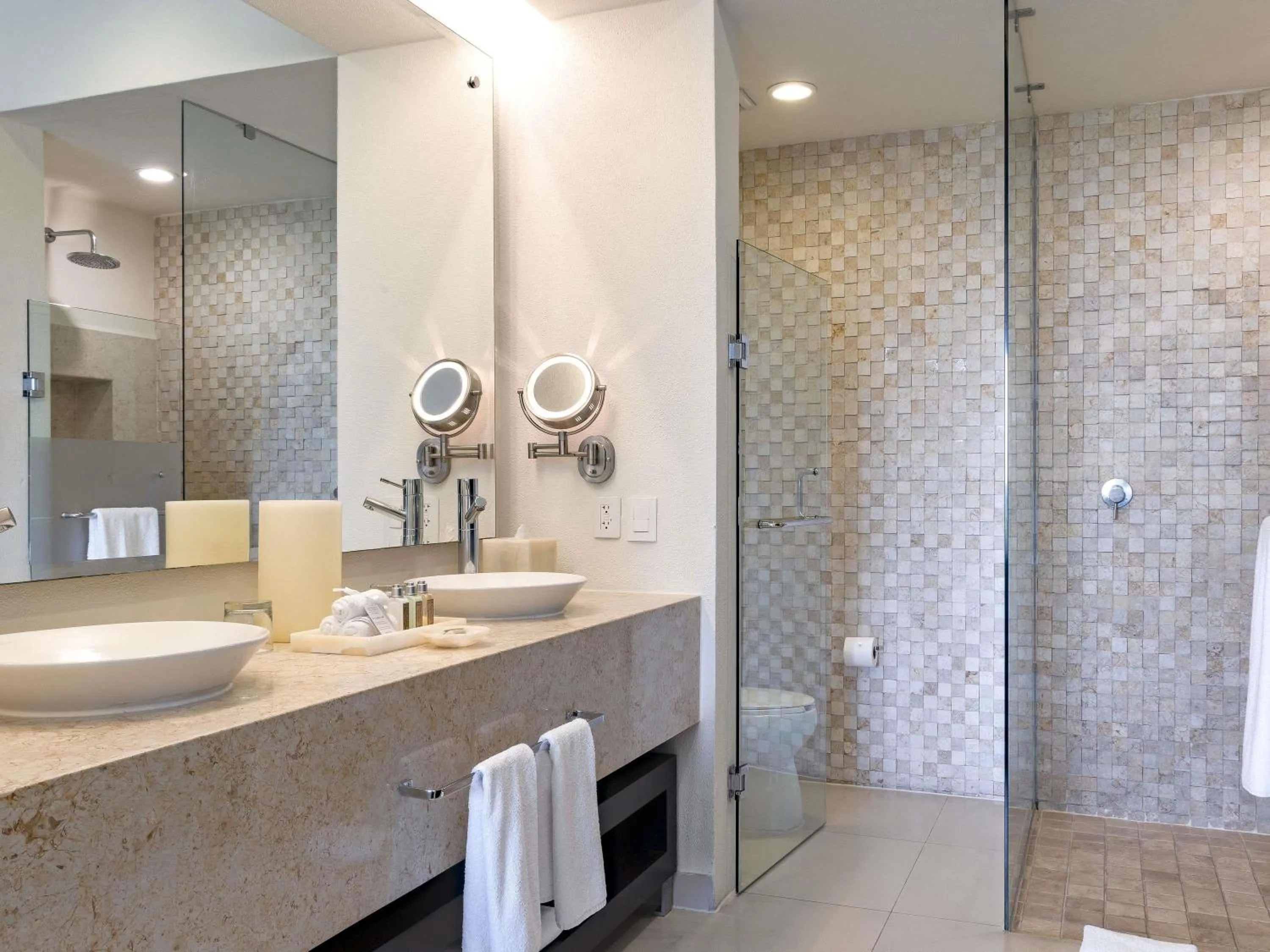 Bedroom in Marival Distinct All-Suites & World Spa - Handwritten Collection