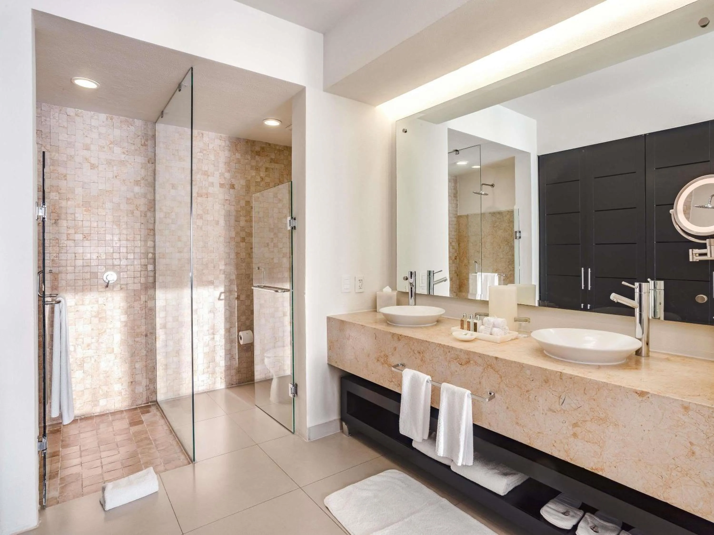 Bedroom in Marival Distinct All-Suites & World Spa - Handwritten Collection