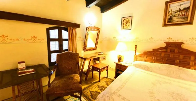 Photo of the whole room, Bed in Posada Coatepec