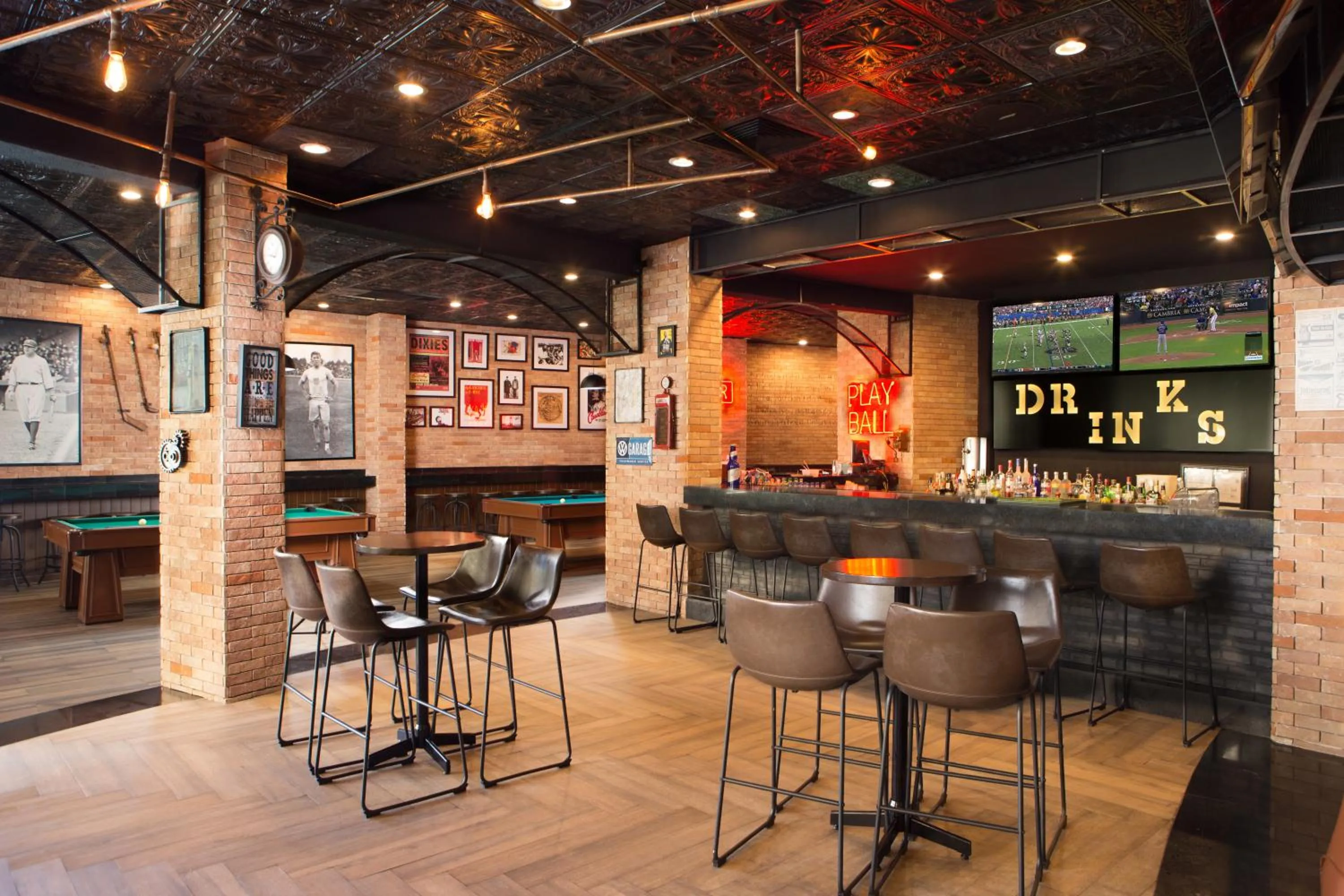 Restaurant/places to eat in The Royal Sands Resort & Spa