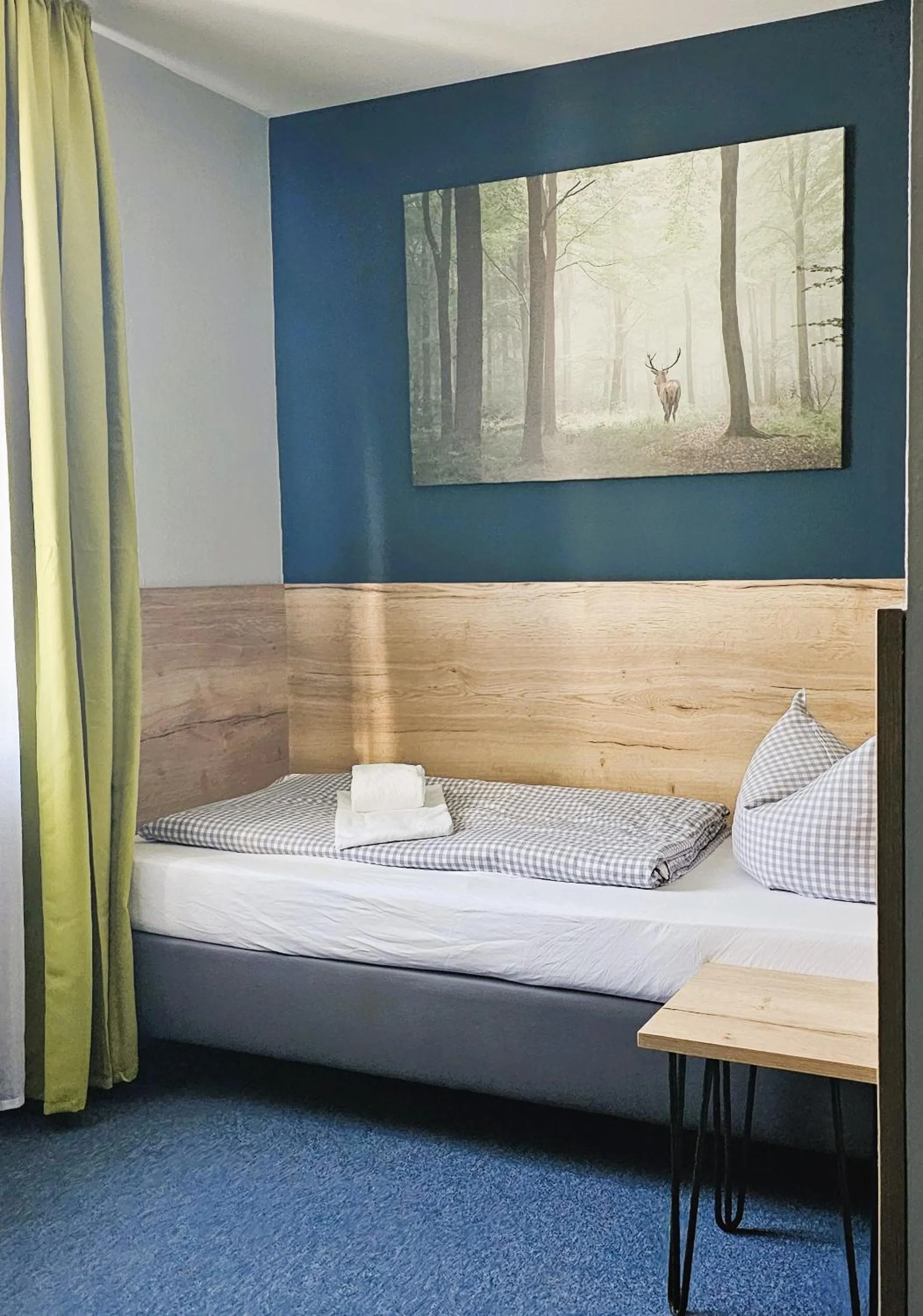 Photo of the whole room, Bed in ARRIVEL Pension Pliening - bisher Novitel