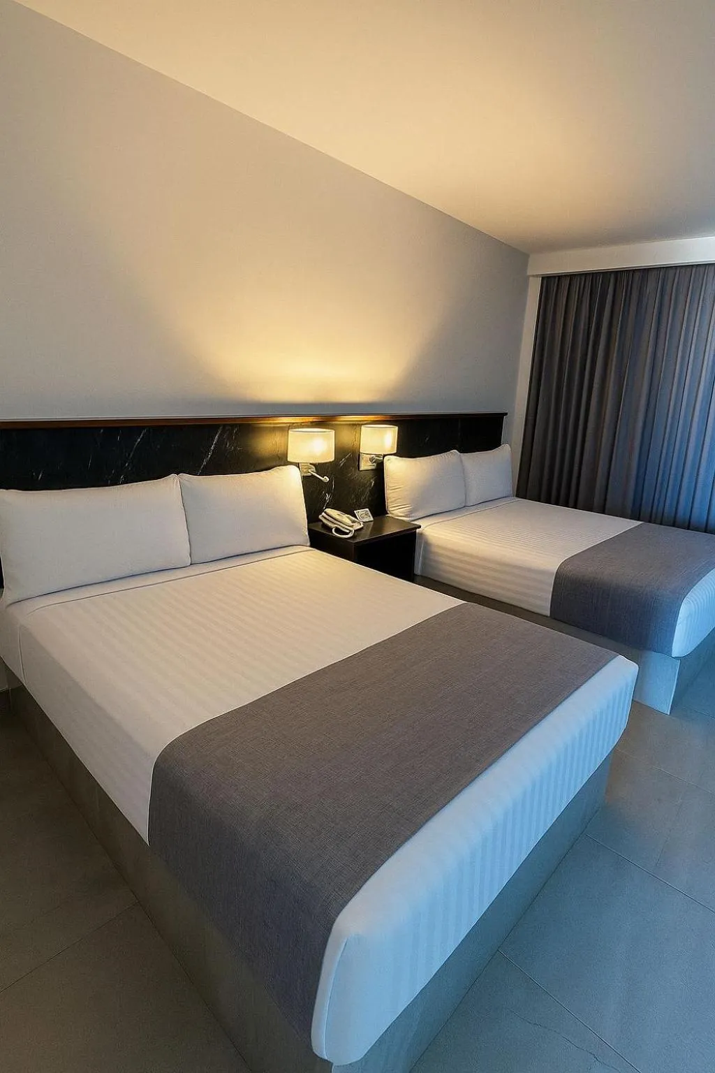 Bed in Hacienda Mazatlán sea view