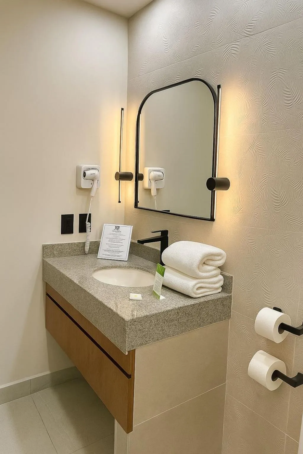 Bathroom in Hacienda Mazatlán sea view