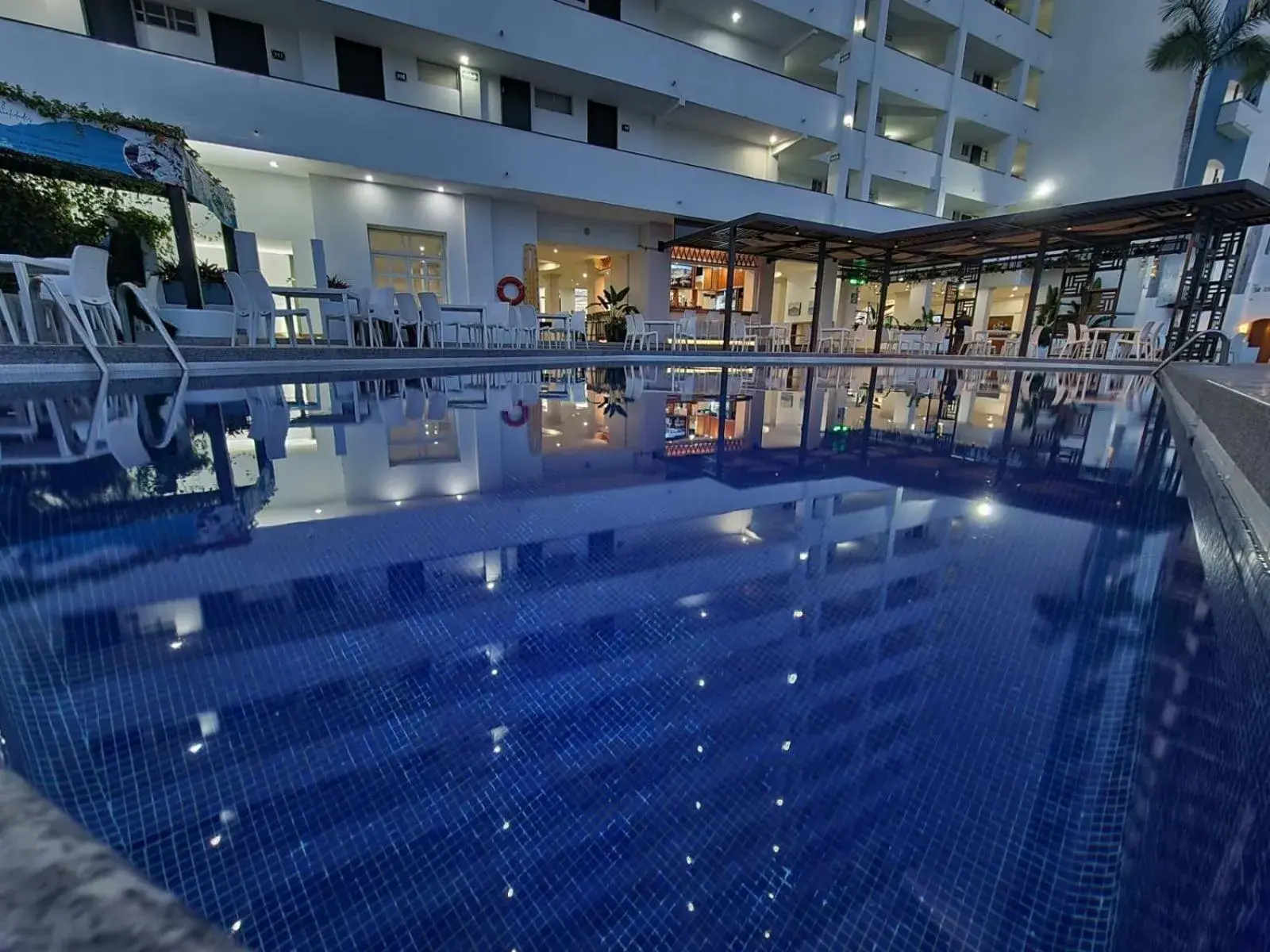 Swimming pool in Hacienda Mazatlán sea view Swimming pool in Hacienda Mazatlán sea view