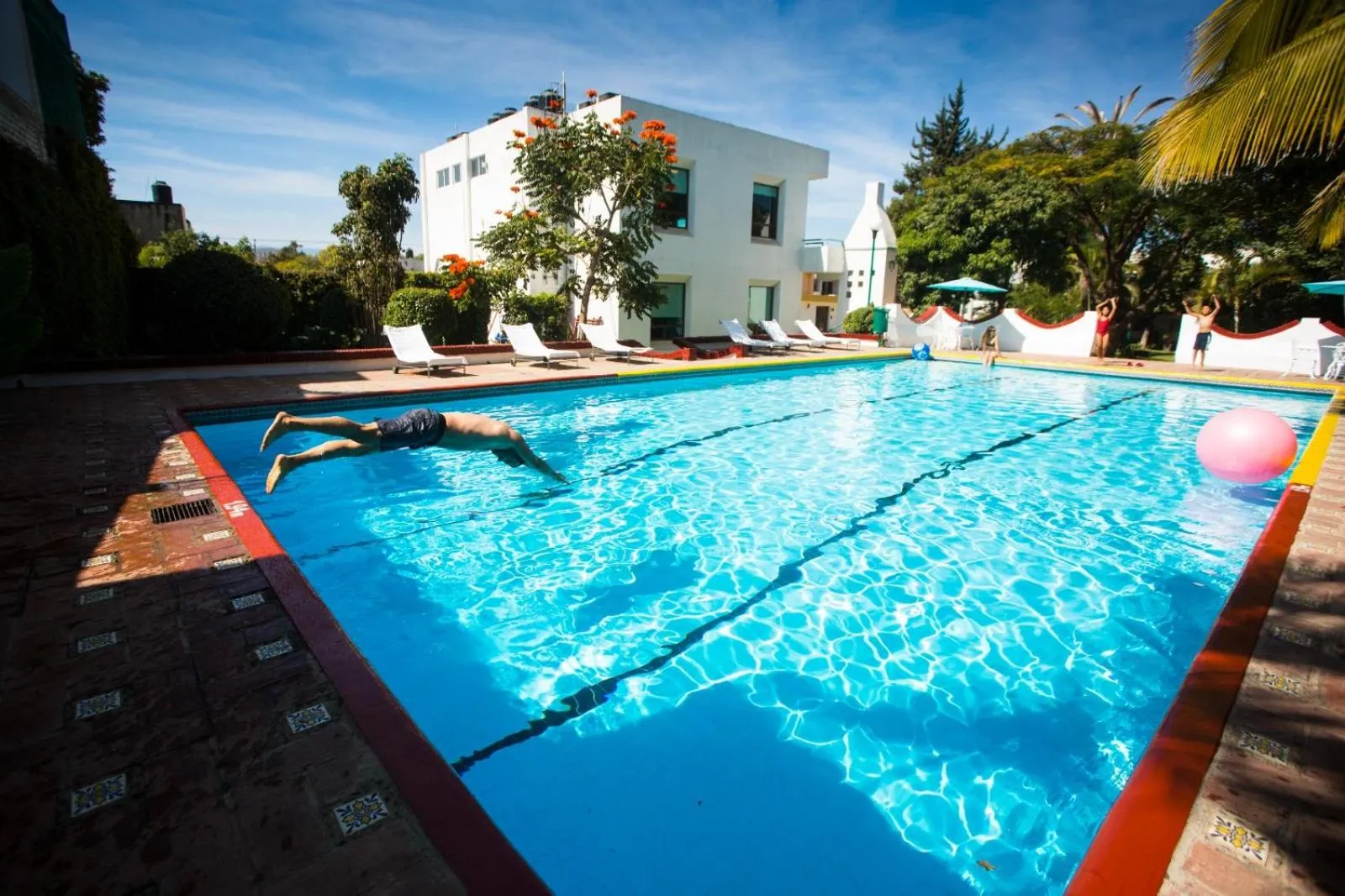 Swimming pool in Hotel Los Olivos Spa