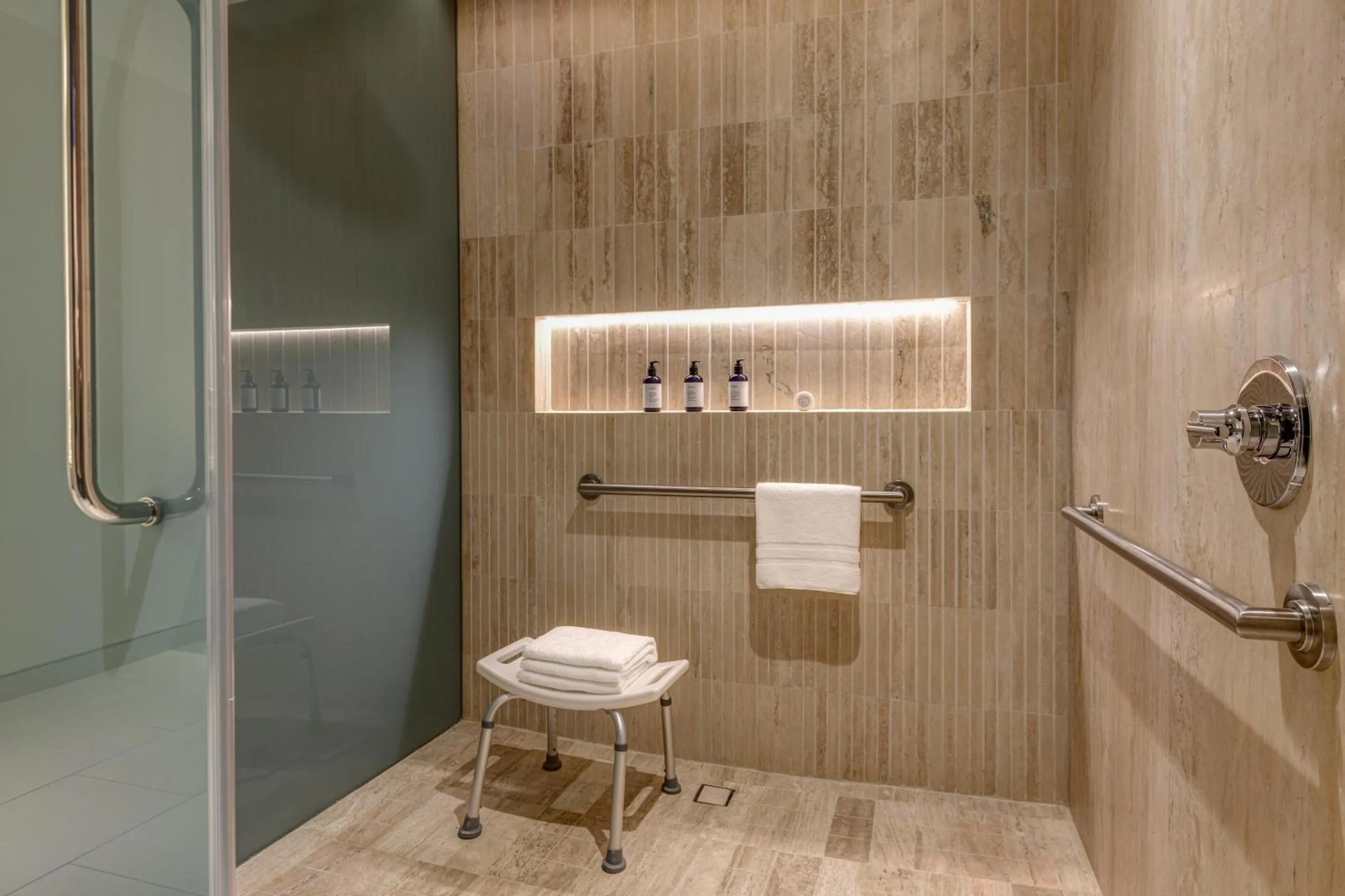 Bathroom in Hilton Cancun Mar Caribe All-Inclusive Resort