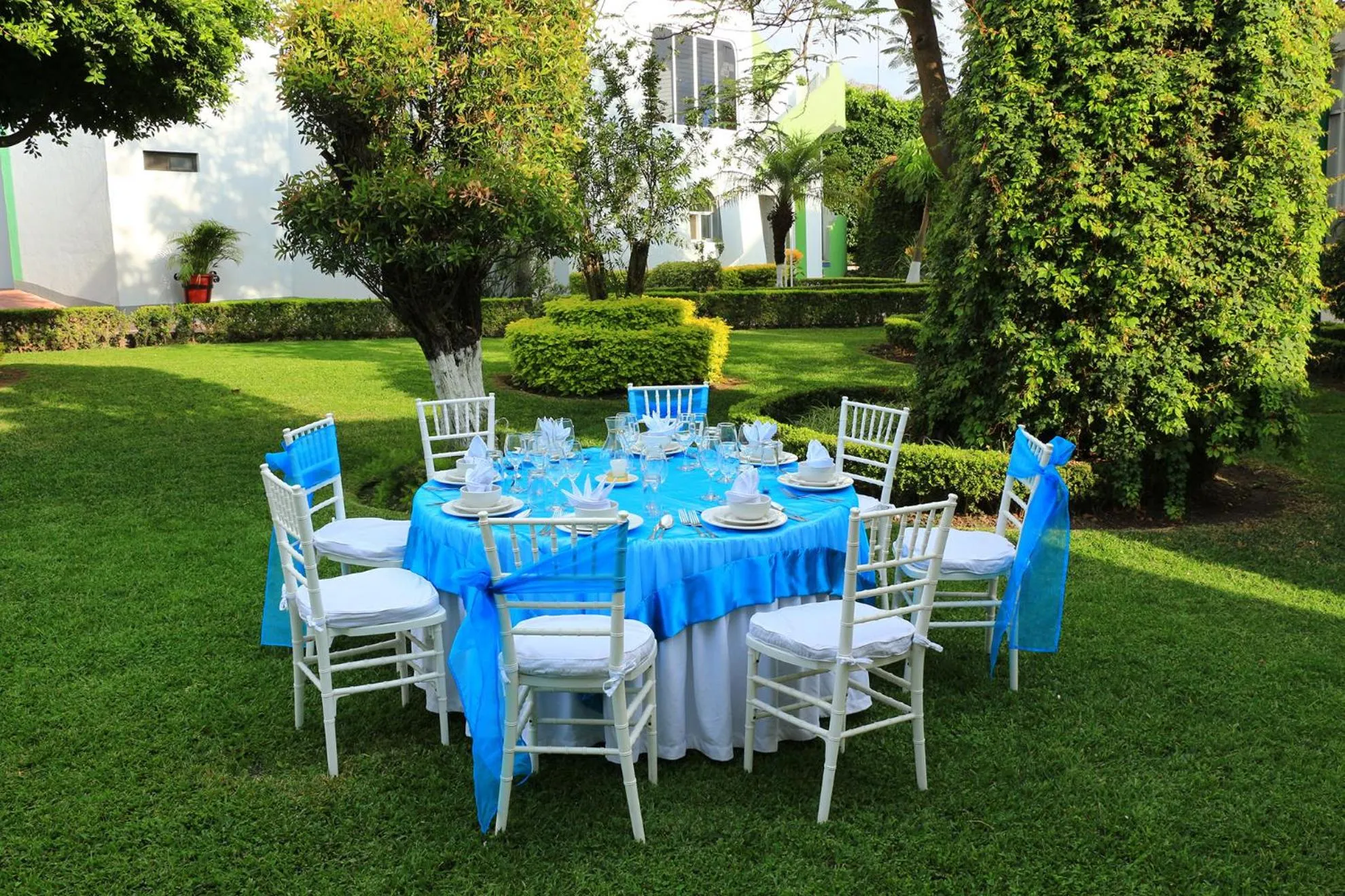 Dorados Conventions & Resort