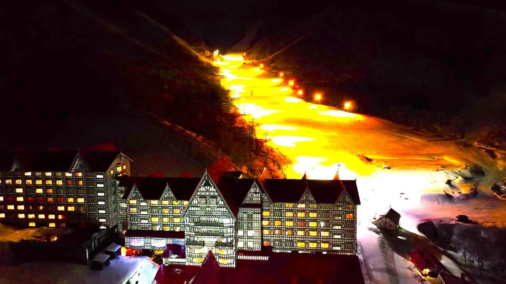 Skiing in Hotel Green Plaza Hakuba