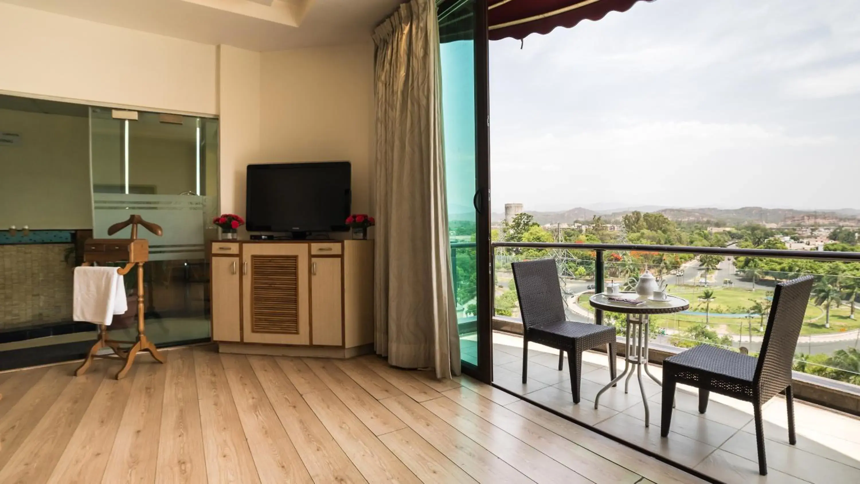 Pool Suite with indoor Plunge Pool, Balcony with Mountain View - single occupancy in Welcomhotel by ITC Hotels, Bella Vista, Panchkula - Chandigarh Pool Suite with indoor Plunge Pool, Balcony with Mountain View - single occupancy in Welcomhotel by ITC Hotels, Bella Vista, Panchkula - Chandigarh