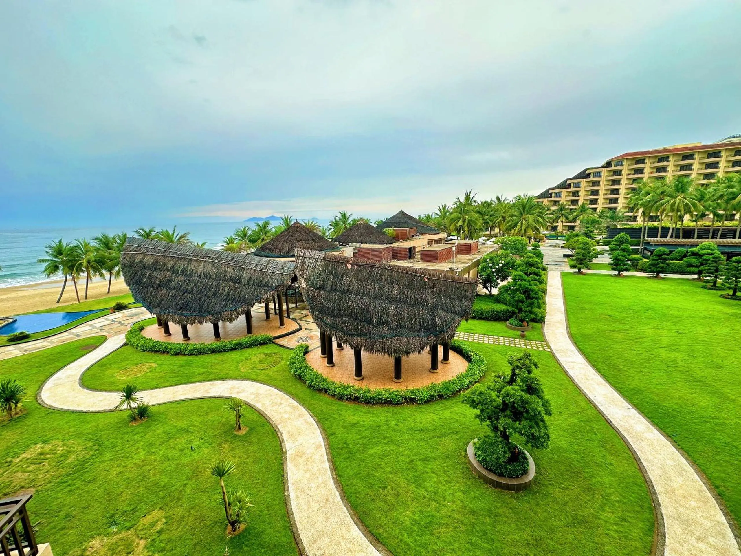 Day in Crowne Plaza Danang Hotel & Resort