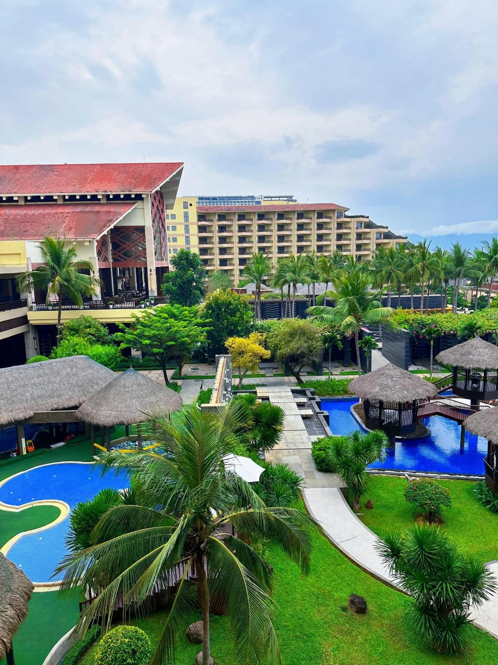 Property building in Crowne Plaza Danang Hotel & Resort