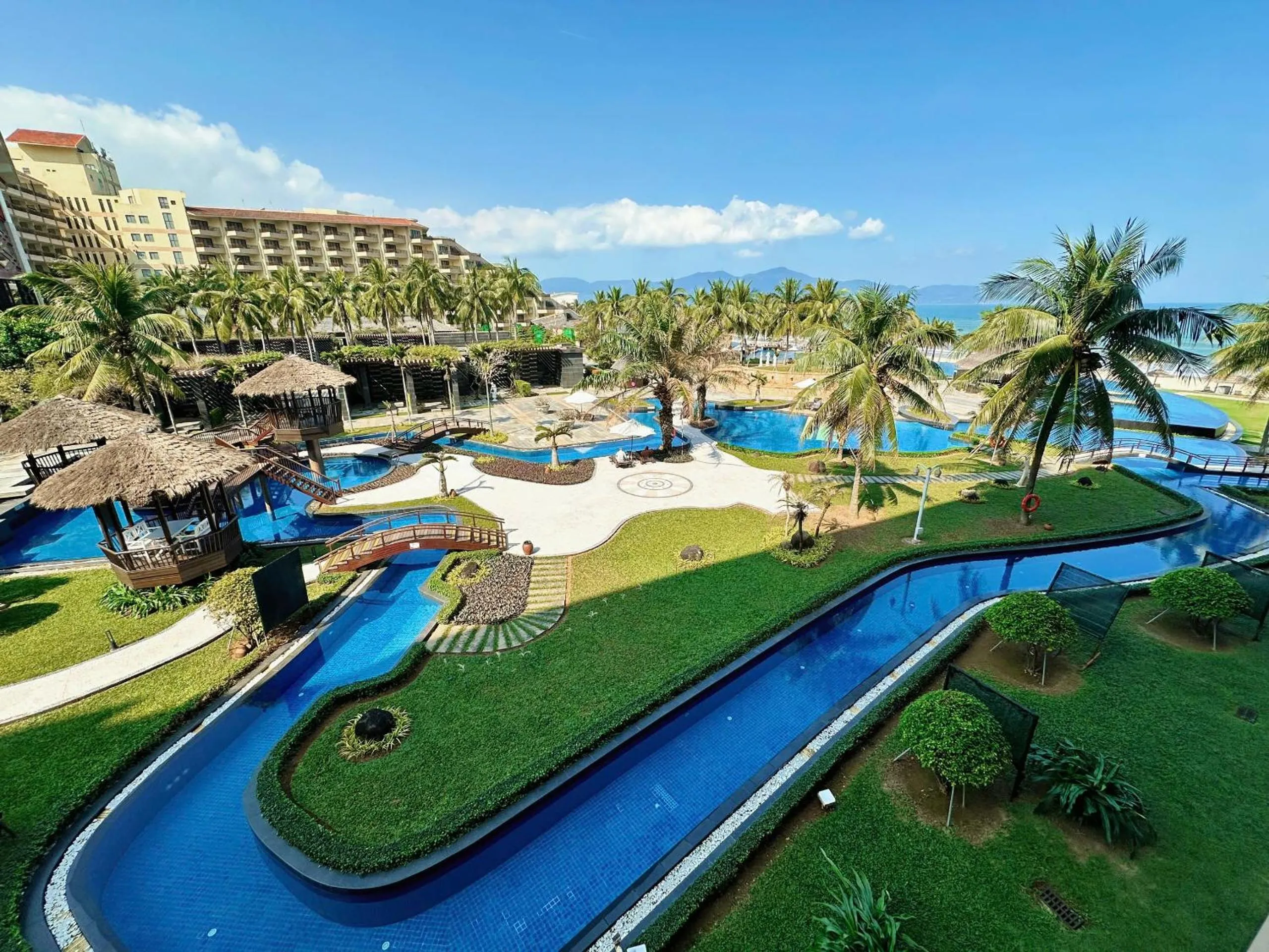 Day in Crowne Plaza Danang Hotel & Resort