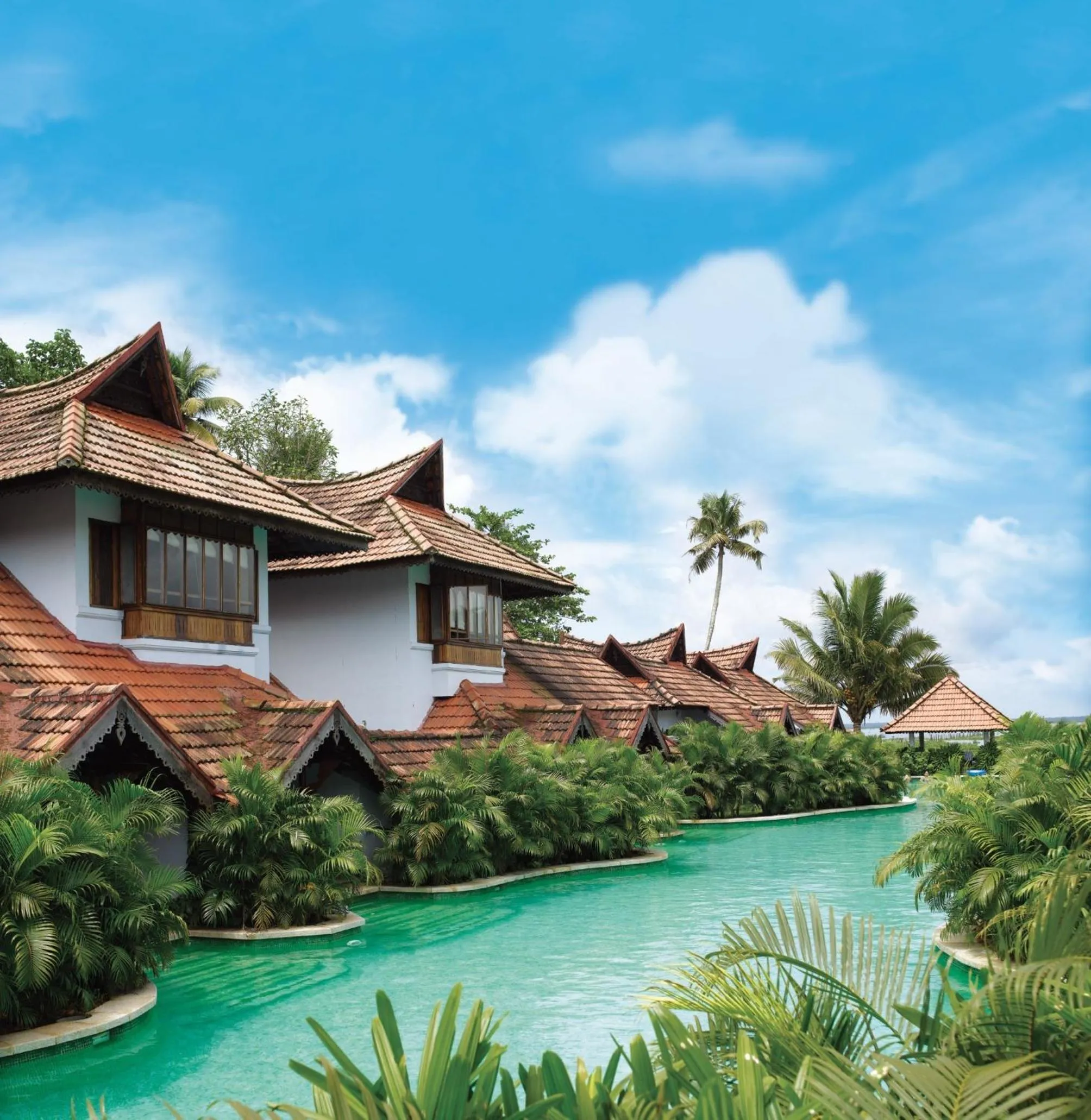 Swimming pool in Kumarakom Lake Resort