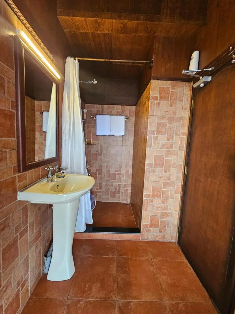 Bathroom in Kumarakom Lake Resort