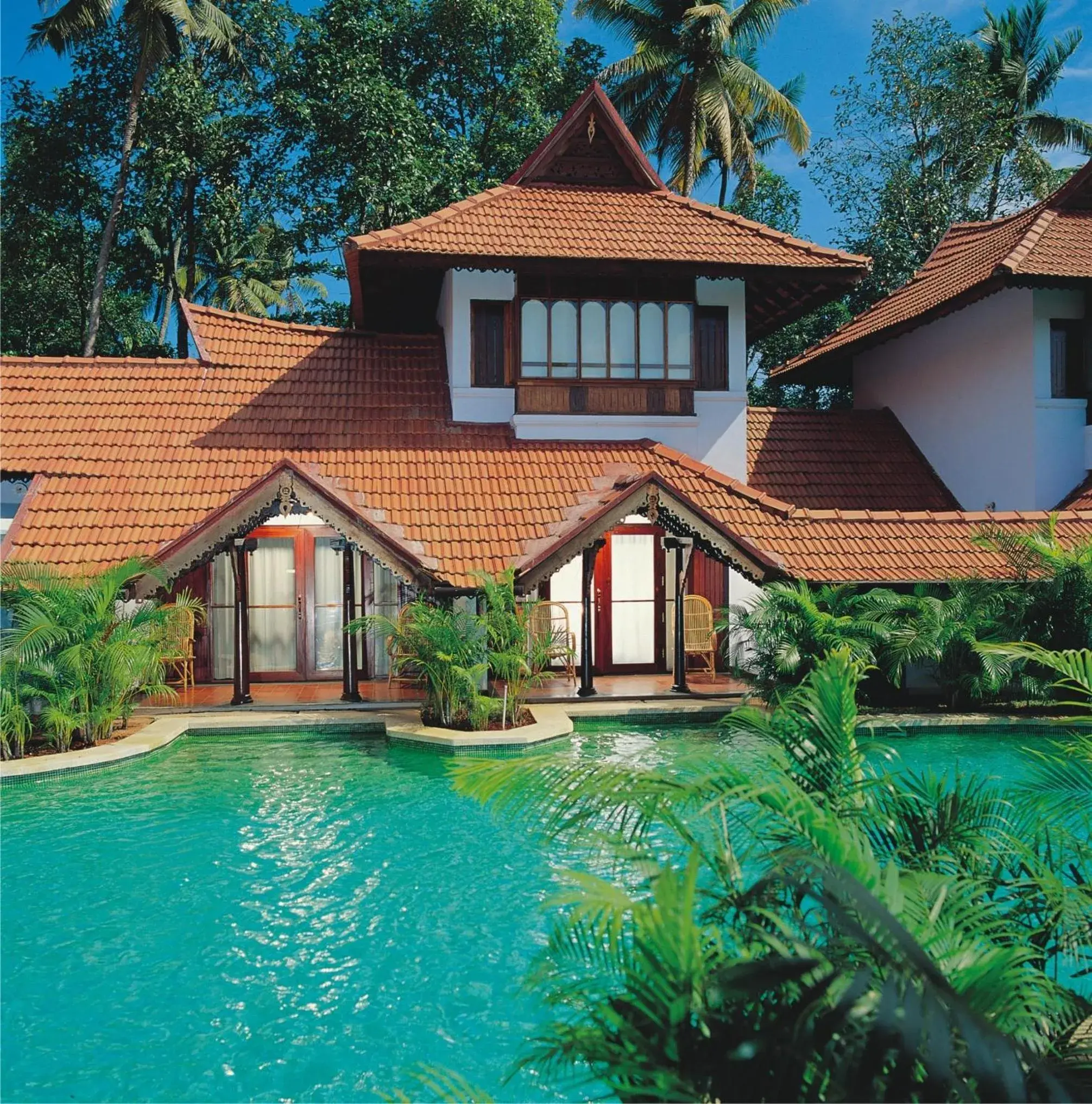 Swimming pool in Kumarakom Lake Resort Swimming pool in Kumarakom Lake Resort