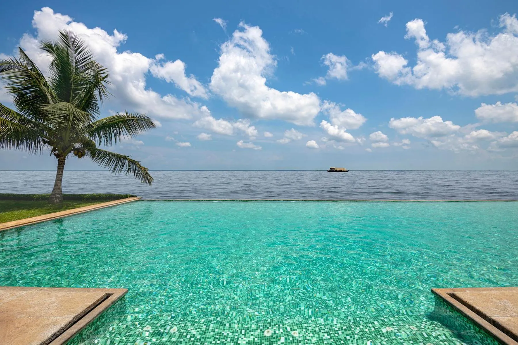 Swimming pool in Kumarakom Lake Resort