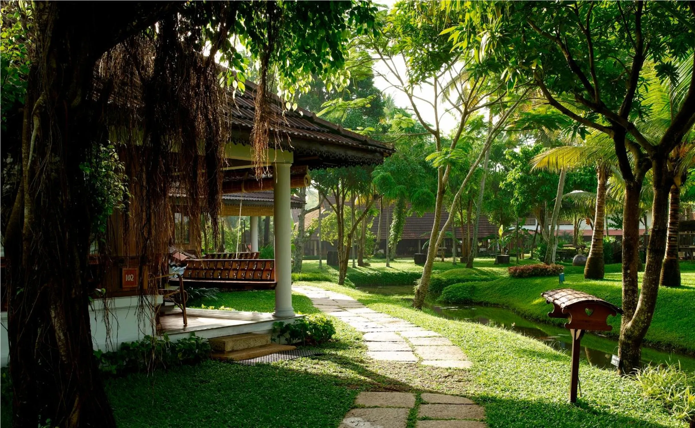 Area and facilities in Kumarakom Lake Resort